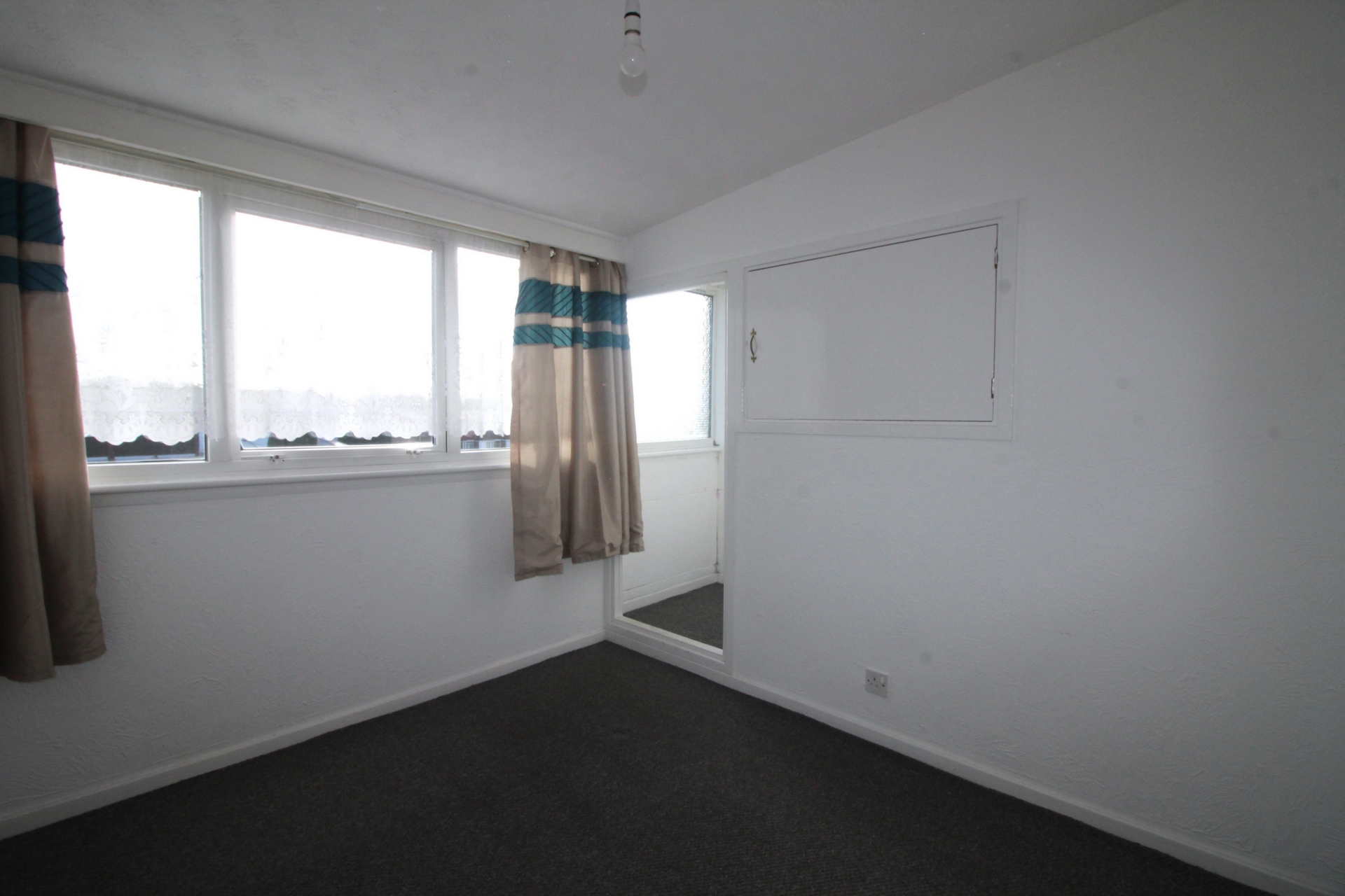 Grosvenor Way, Brierley Hill, DY5