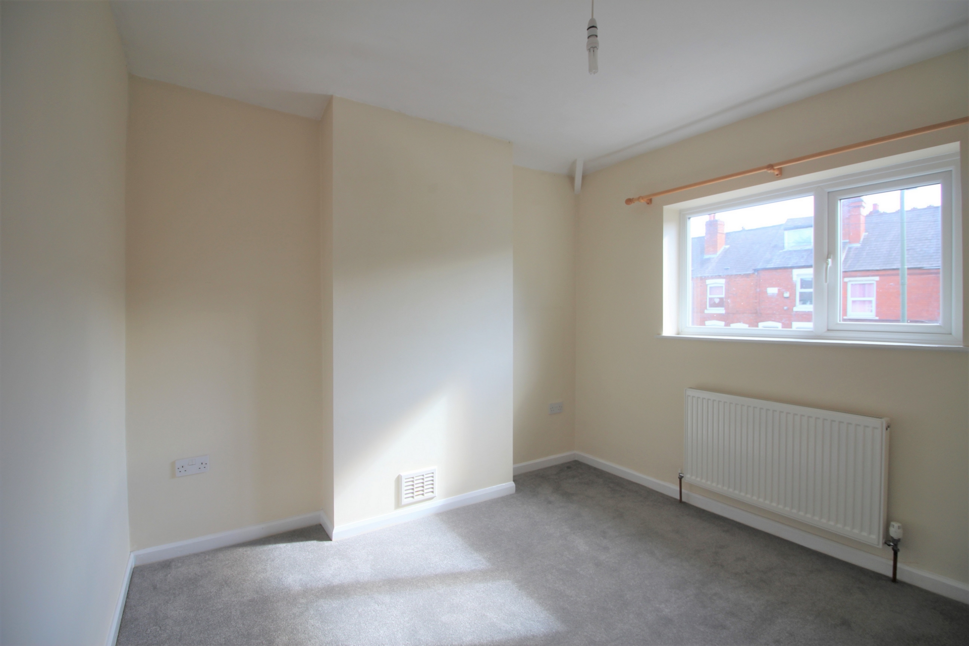 Hurcott Road, Kidderminster, DY10