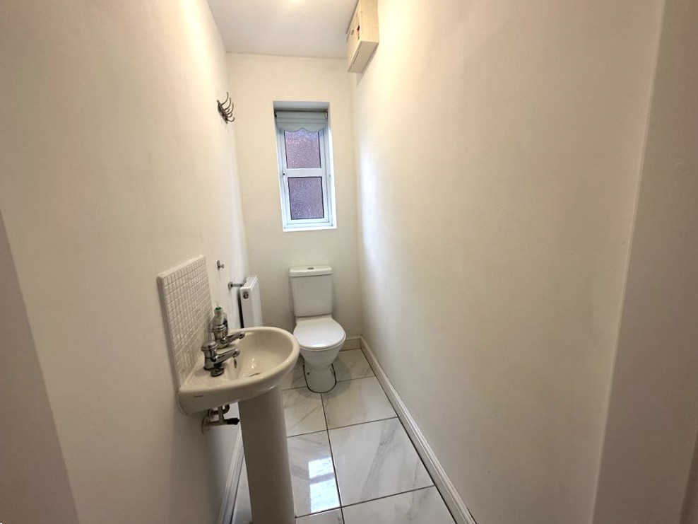 Leapgate Avenue, Stourport on Severn, DY13