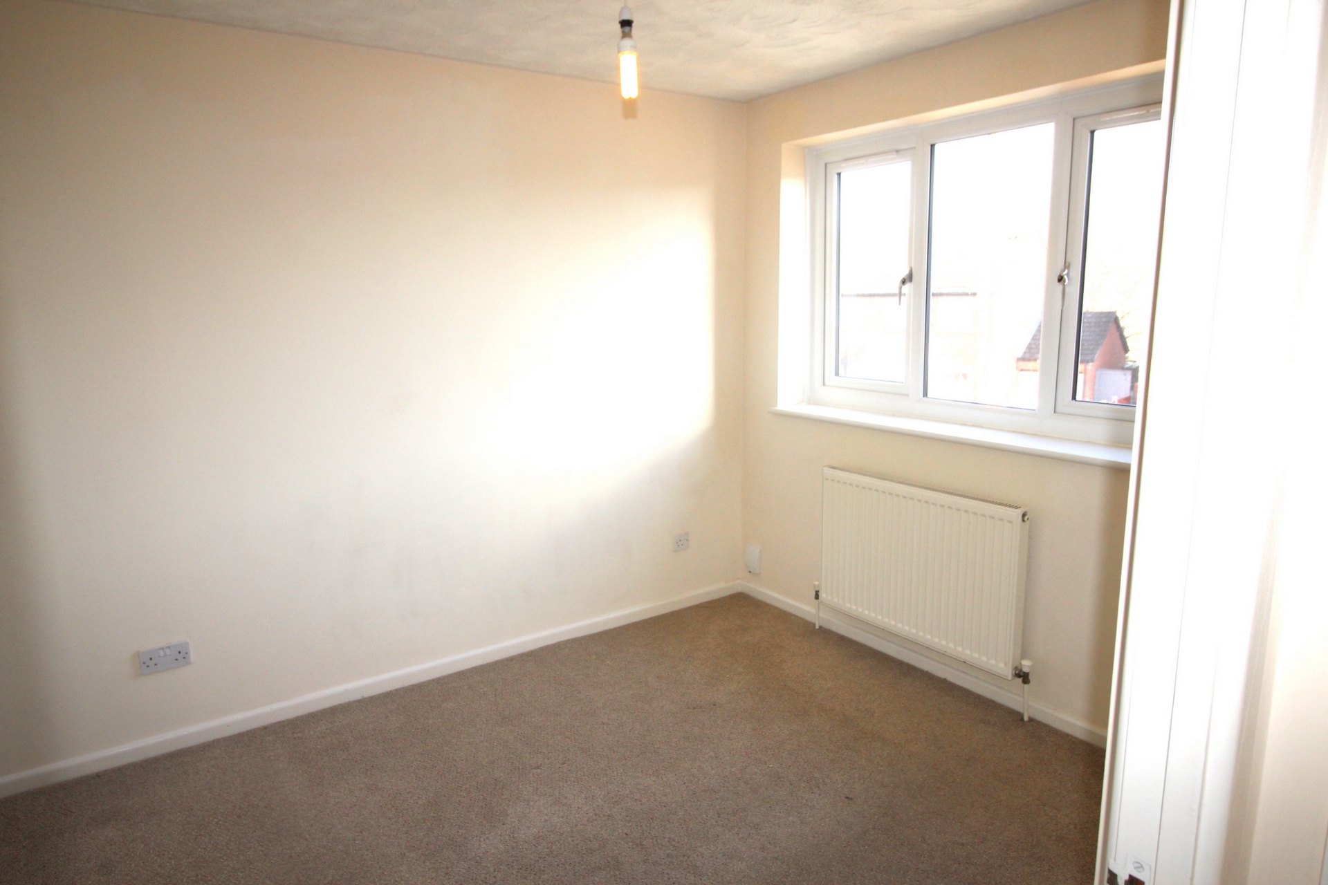 Beauchamp Ave, Kidderminster, DY11