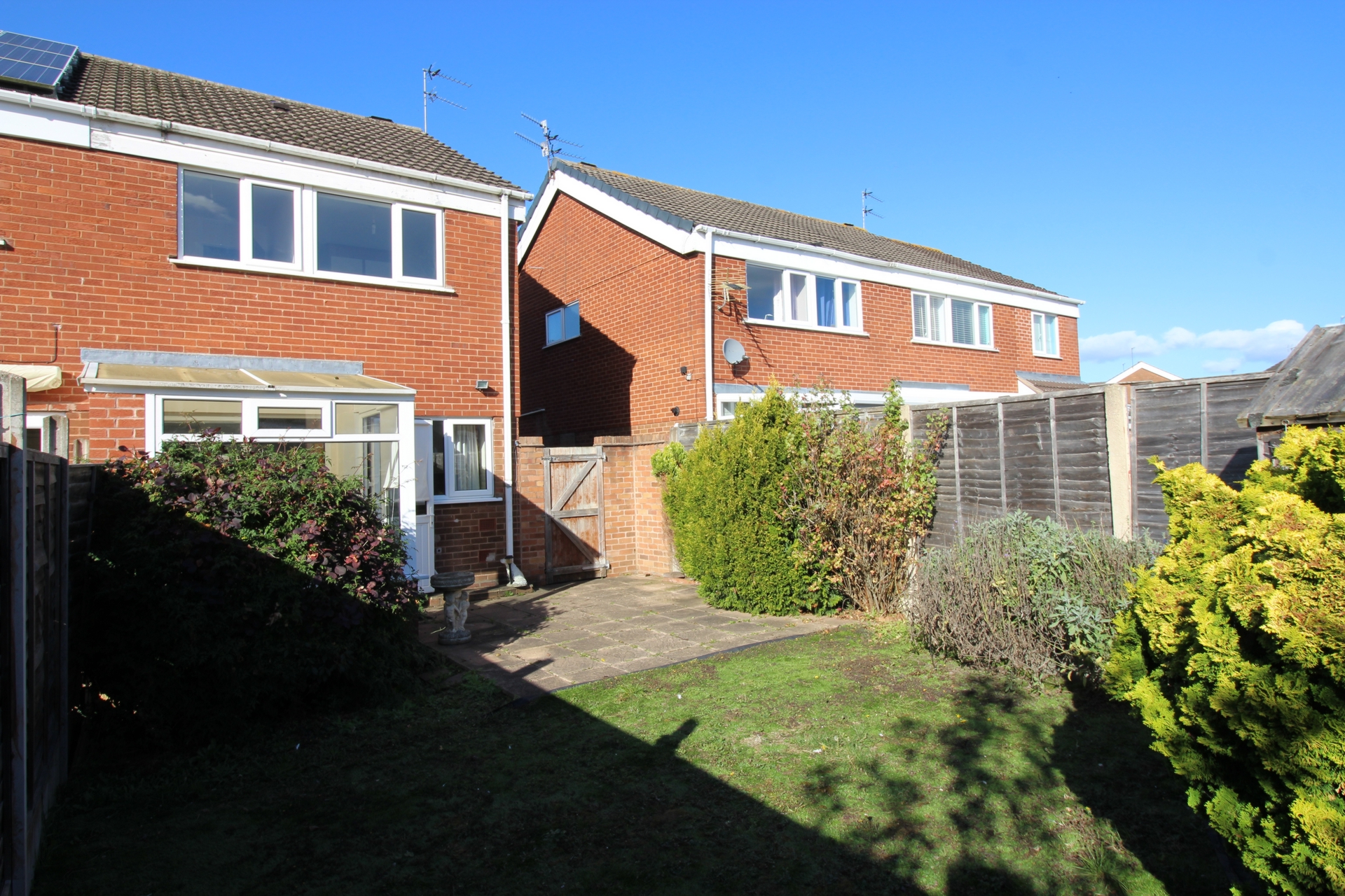 Oulton Close, Kidderminster, DY11