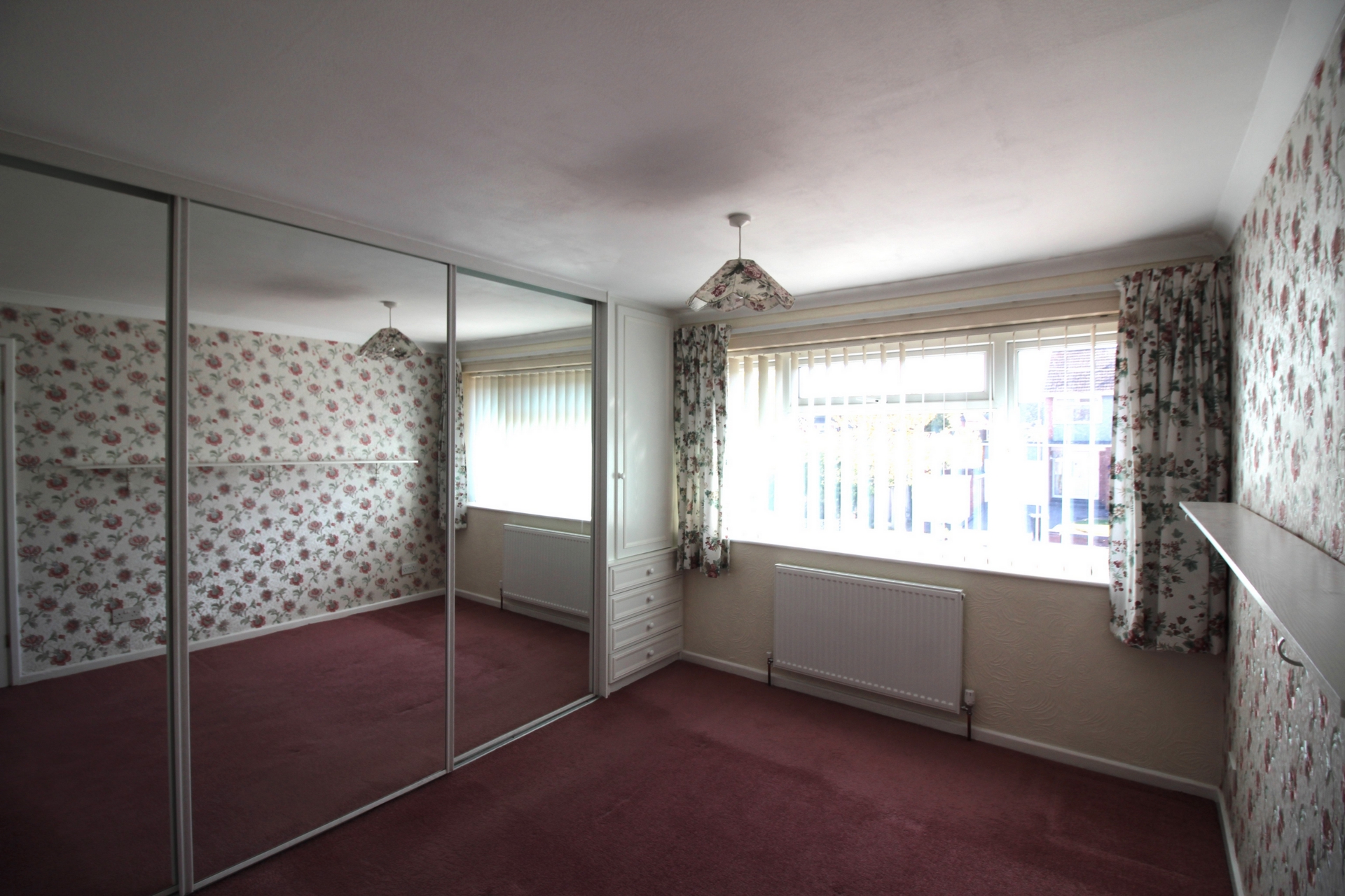 Crestwood Avenue, Kidderminster, DY11