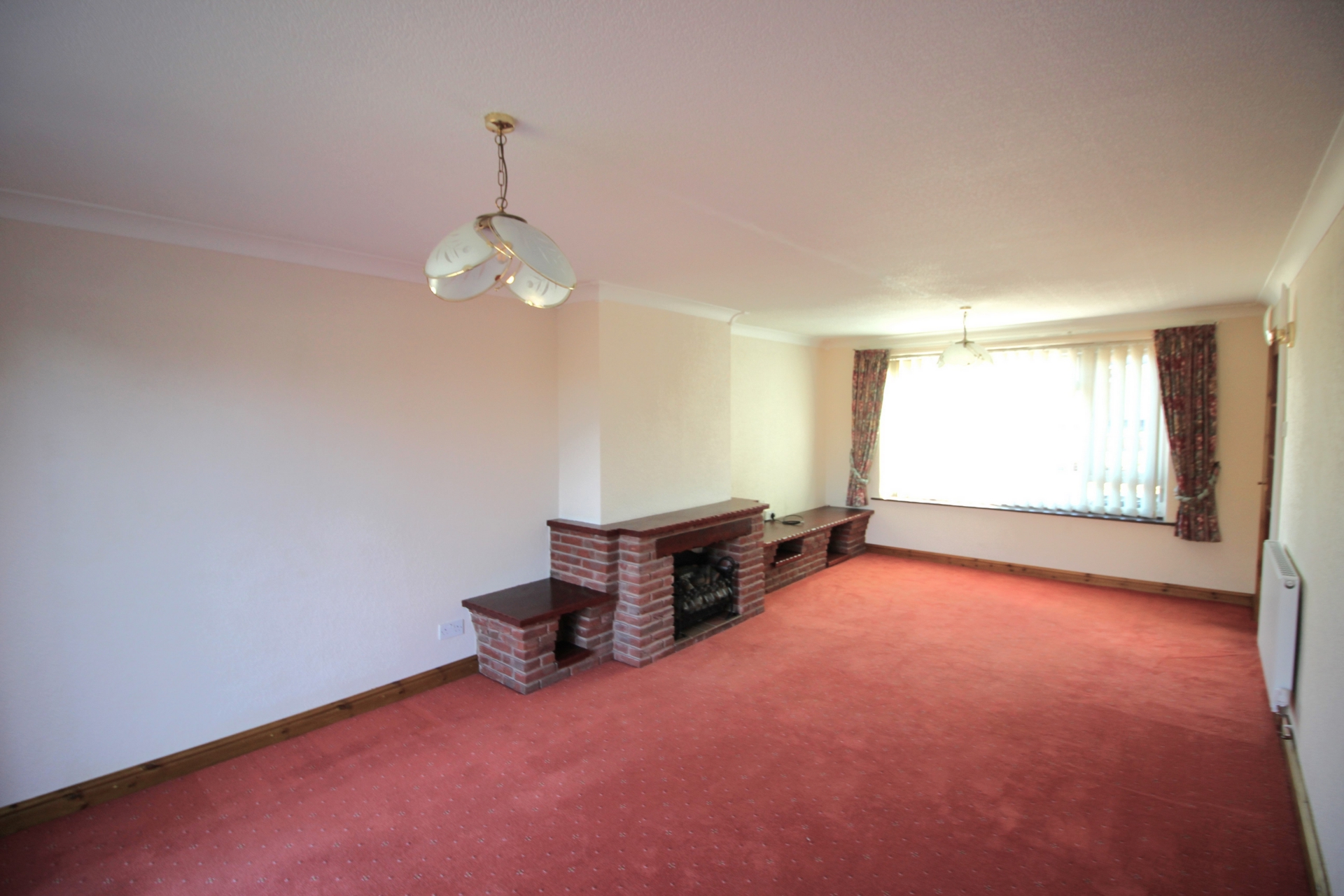 Crestwood Avenue, Kidderminster, DY11