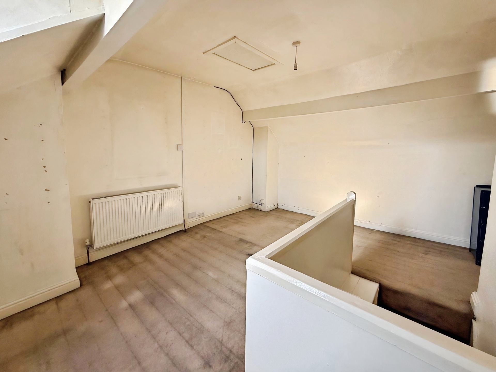 Long Acre, Kidderminster, DY10
