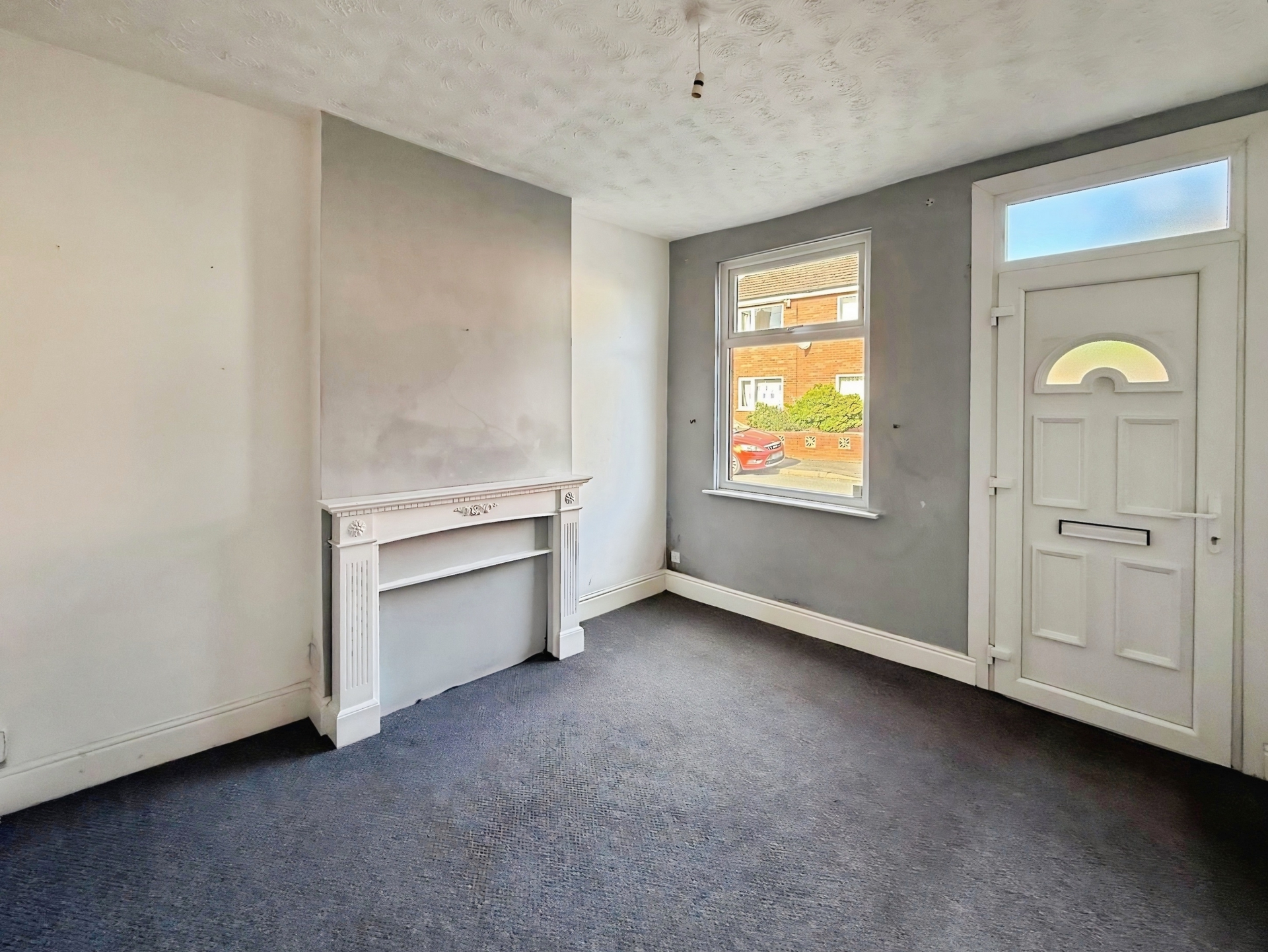 Long Acre, Kidderminster, DY10