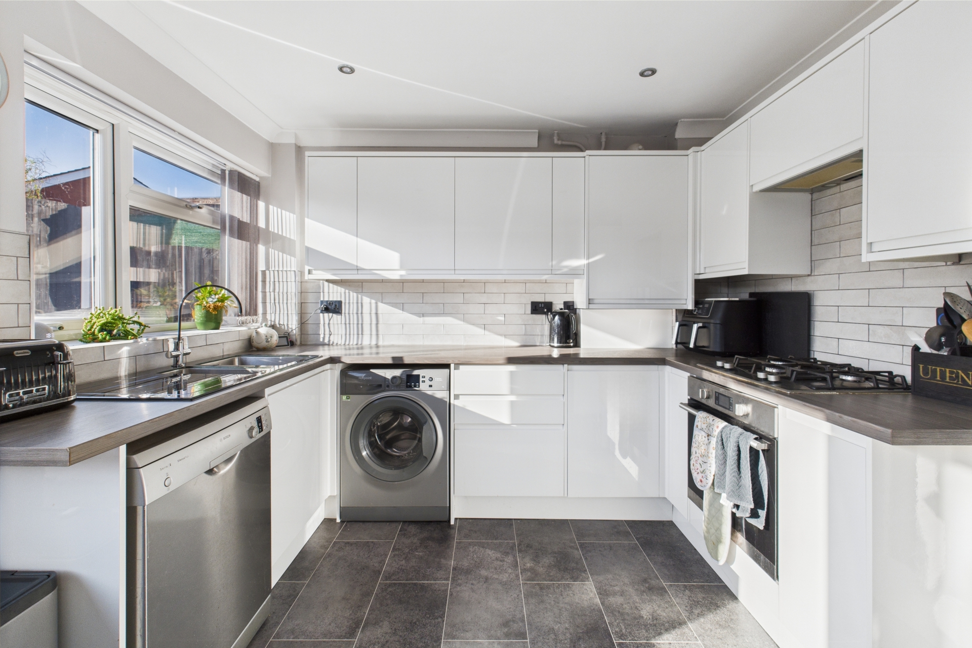 Puxton Drive, Kidderminster, DY11