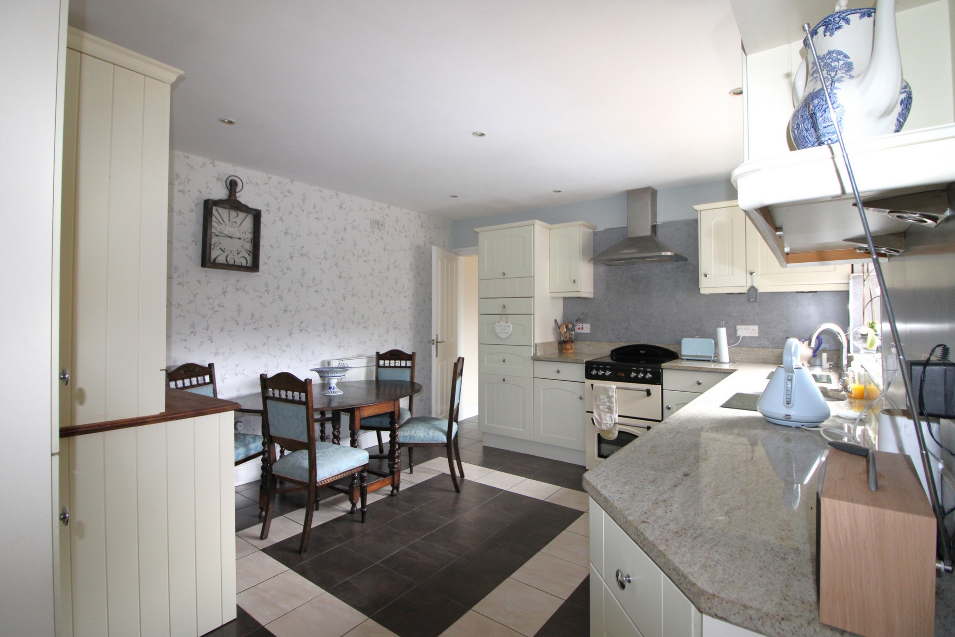 Sunnyside Bungalow, Sunnyside Gardens, Kidderminster, DY11
