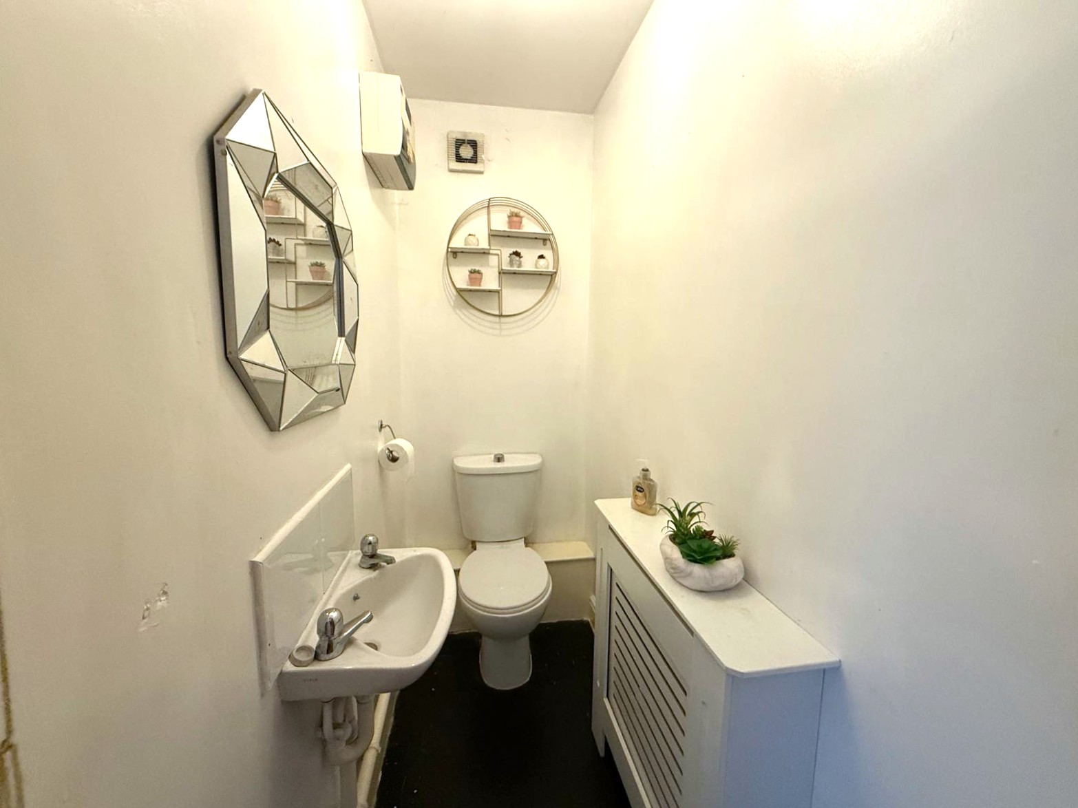 Tamebrook Way, Tipton, DY4