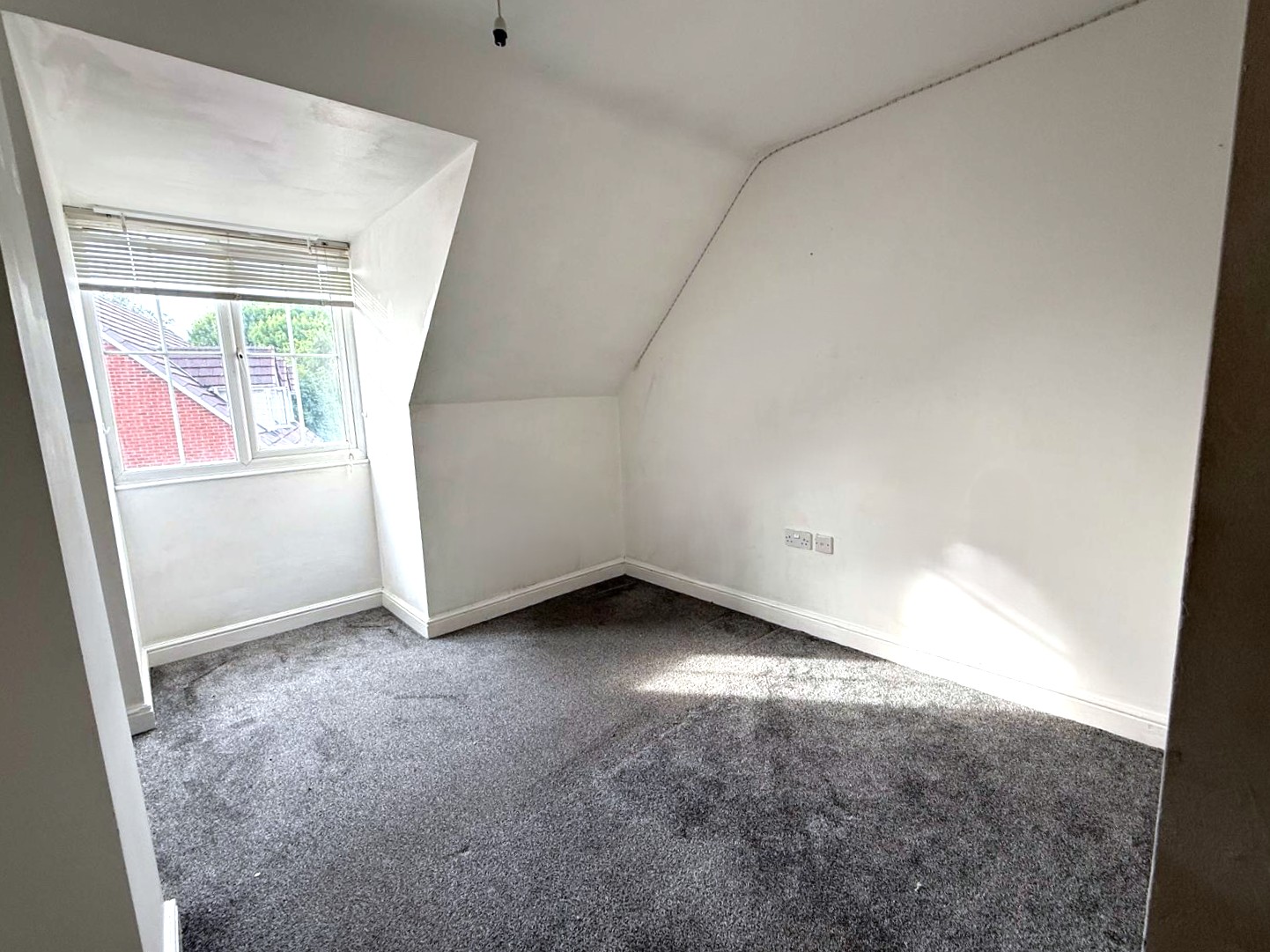 Tamebrook Way, Tipton, DY4