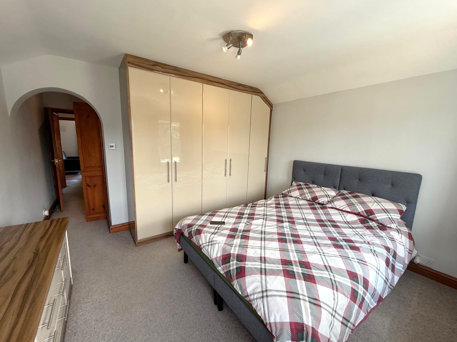 Aggborough Crescent, Kidderminster, DY10