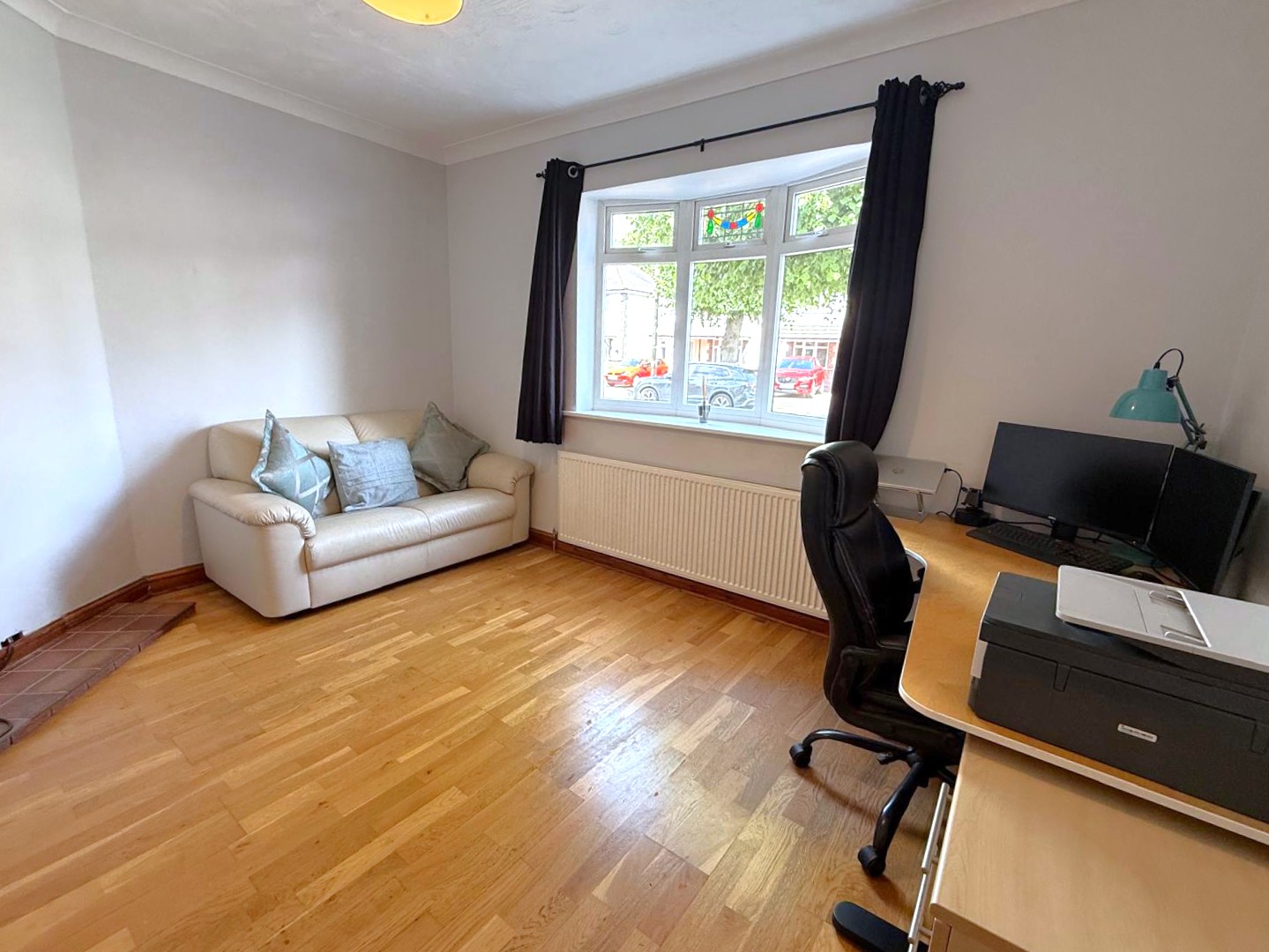 Aggborough Crescent, Kidderminster, DY10