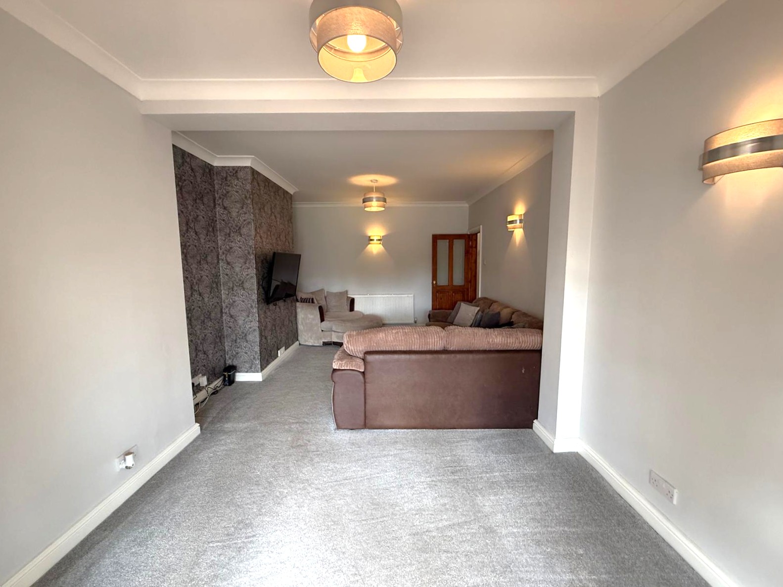 Aggborough Crescent, Kidderminster, DY10