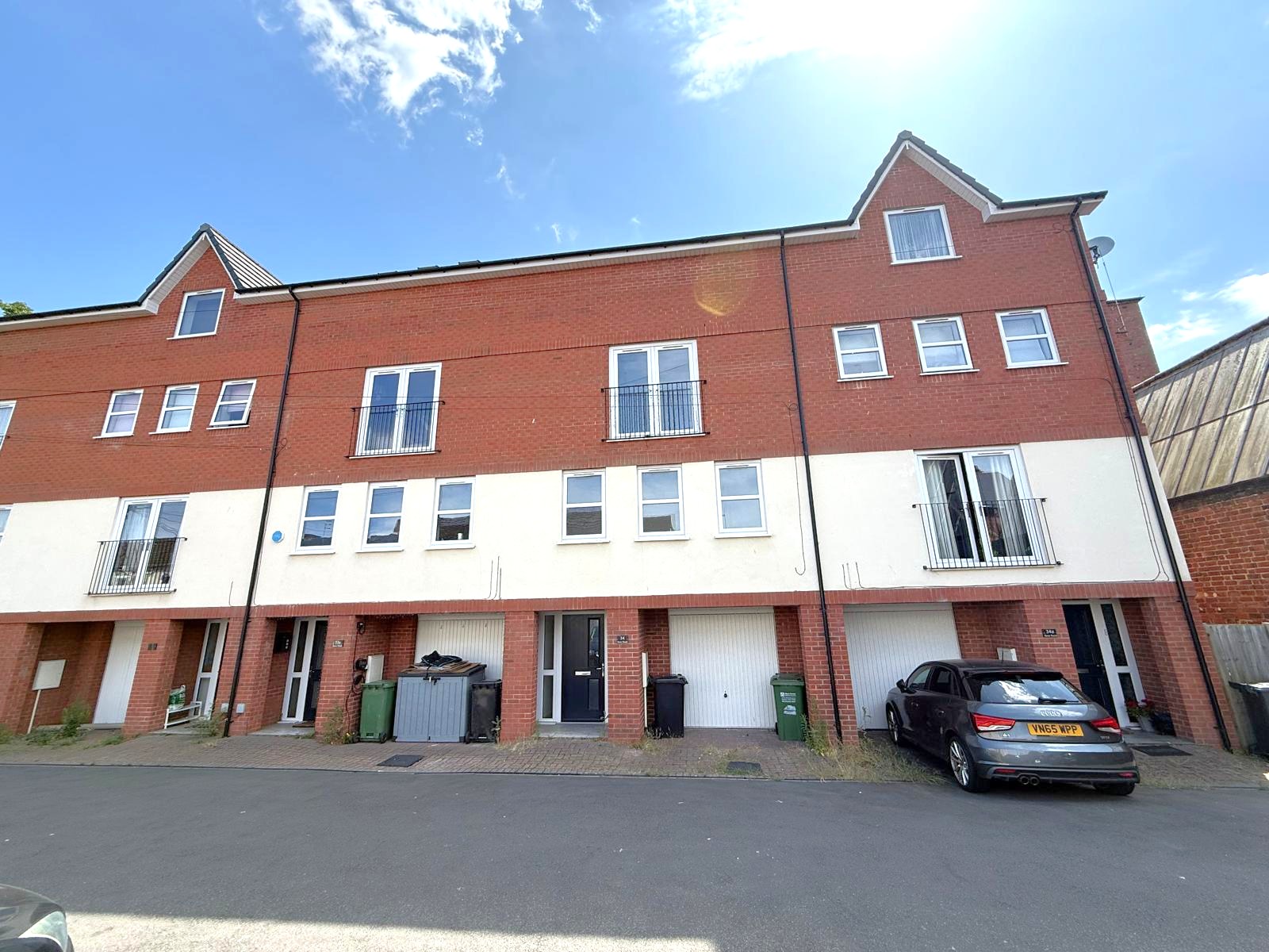 New Road, Kidderminster, DY10