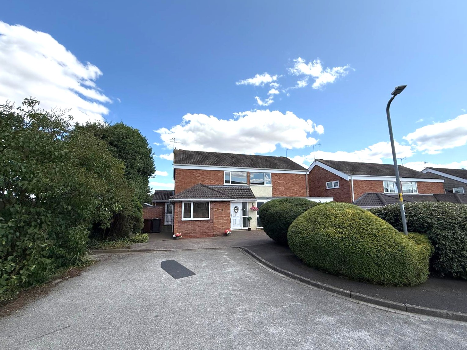 Silverstone Avenue, Kidderminster, DY11