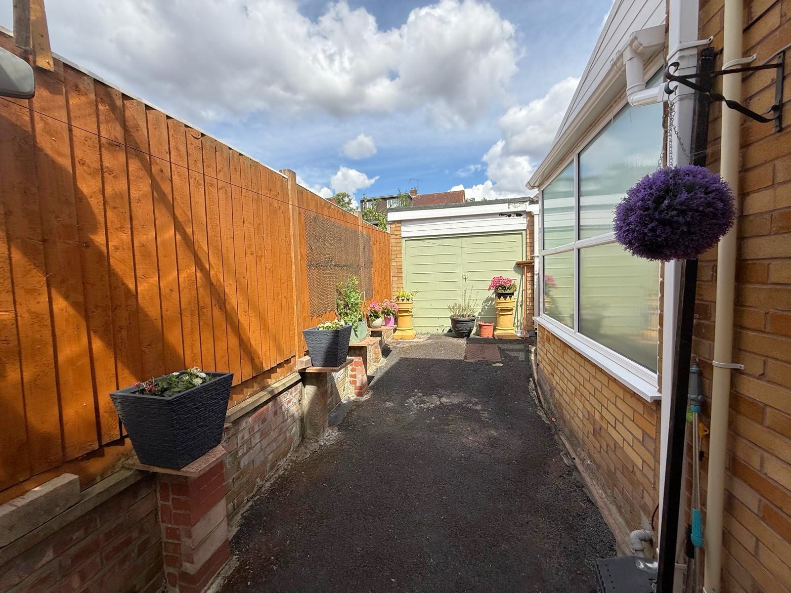 Merton Close, Kidderminster, DY10