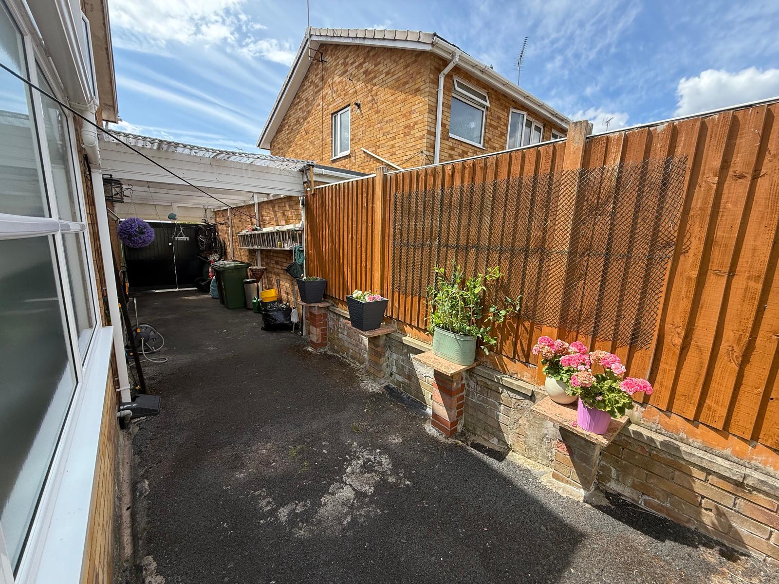 Merton Close, Kidderminster, DY10