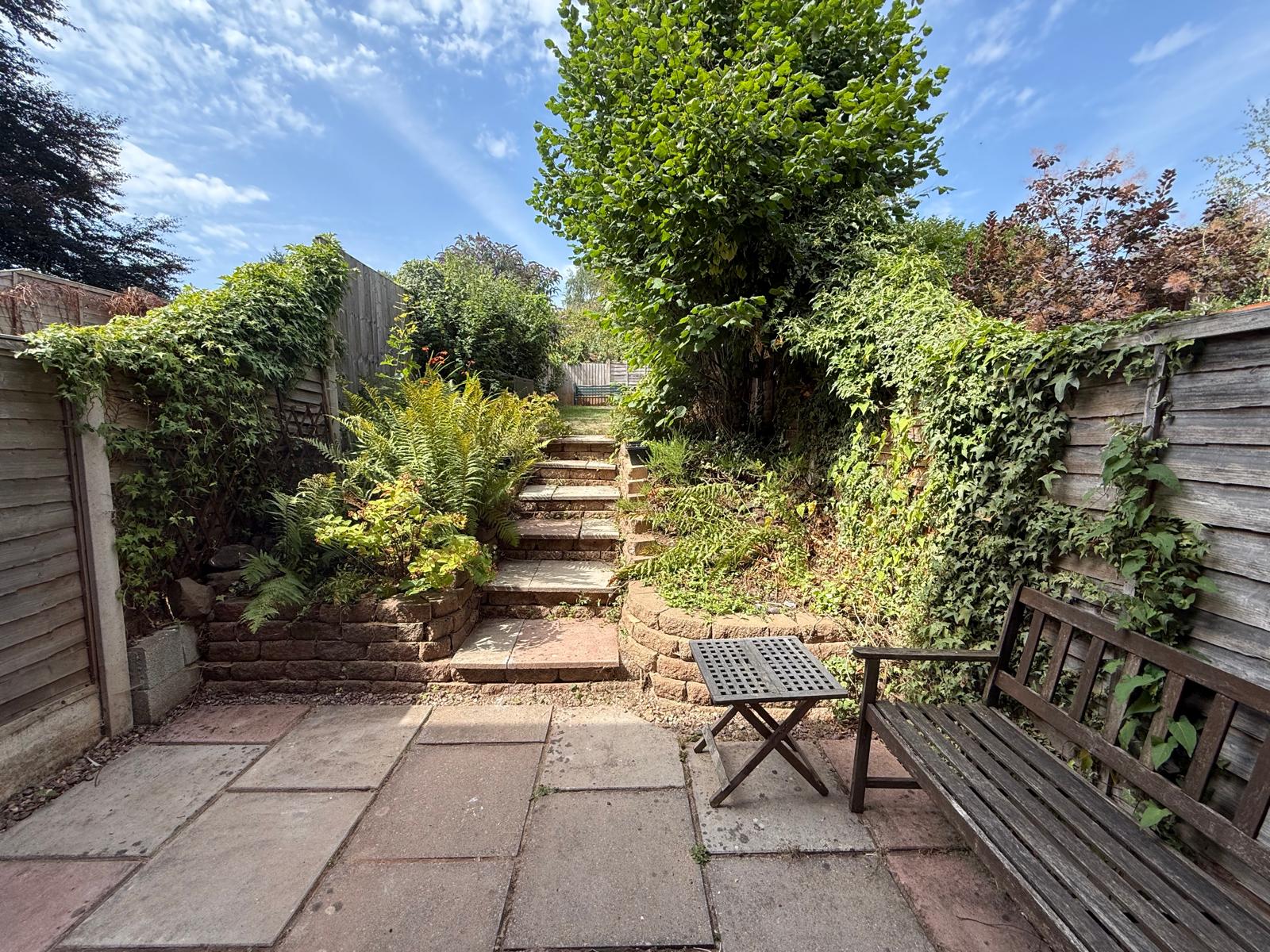 Bernie Crossland Walk, Kidderminster, DY10