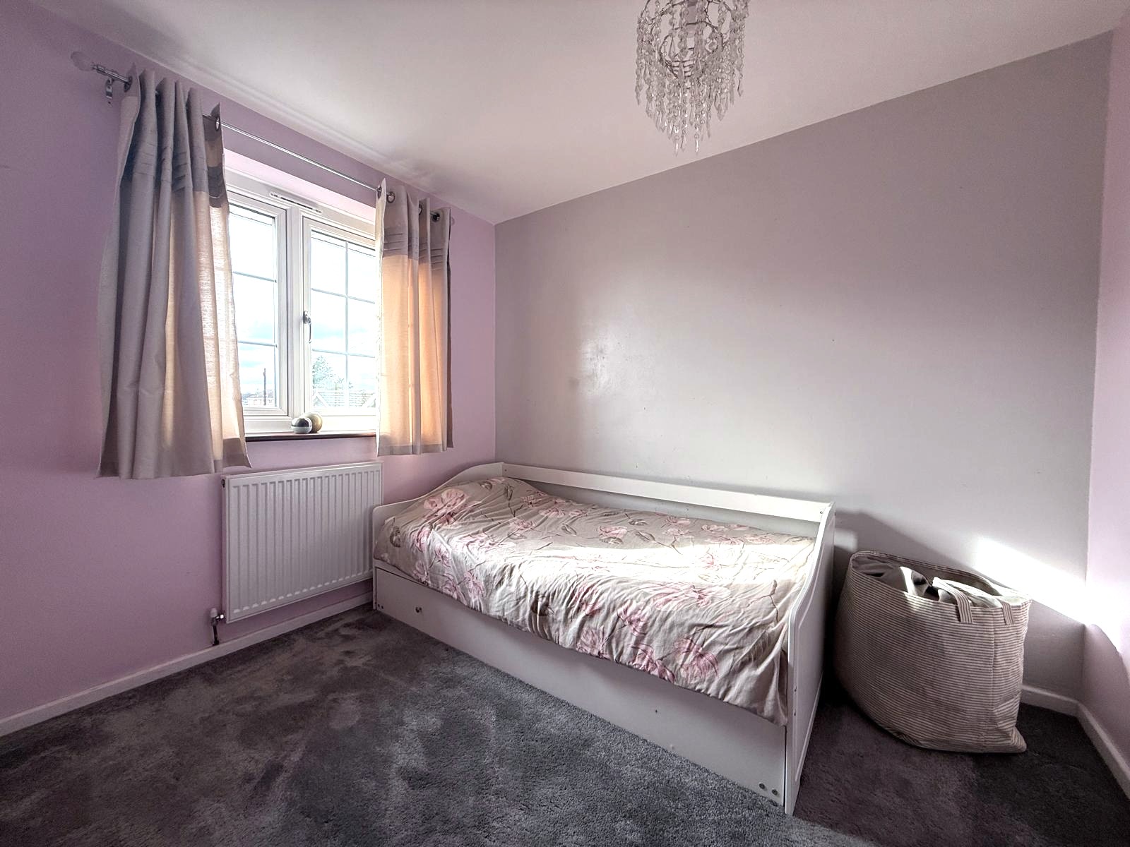 Ruskin Avenue, Kidderminster, DY10