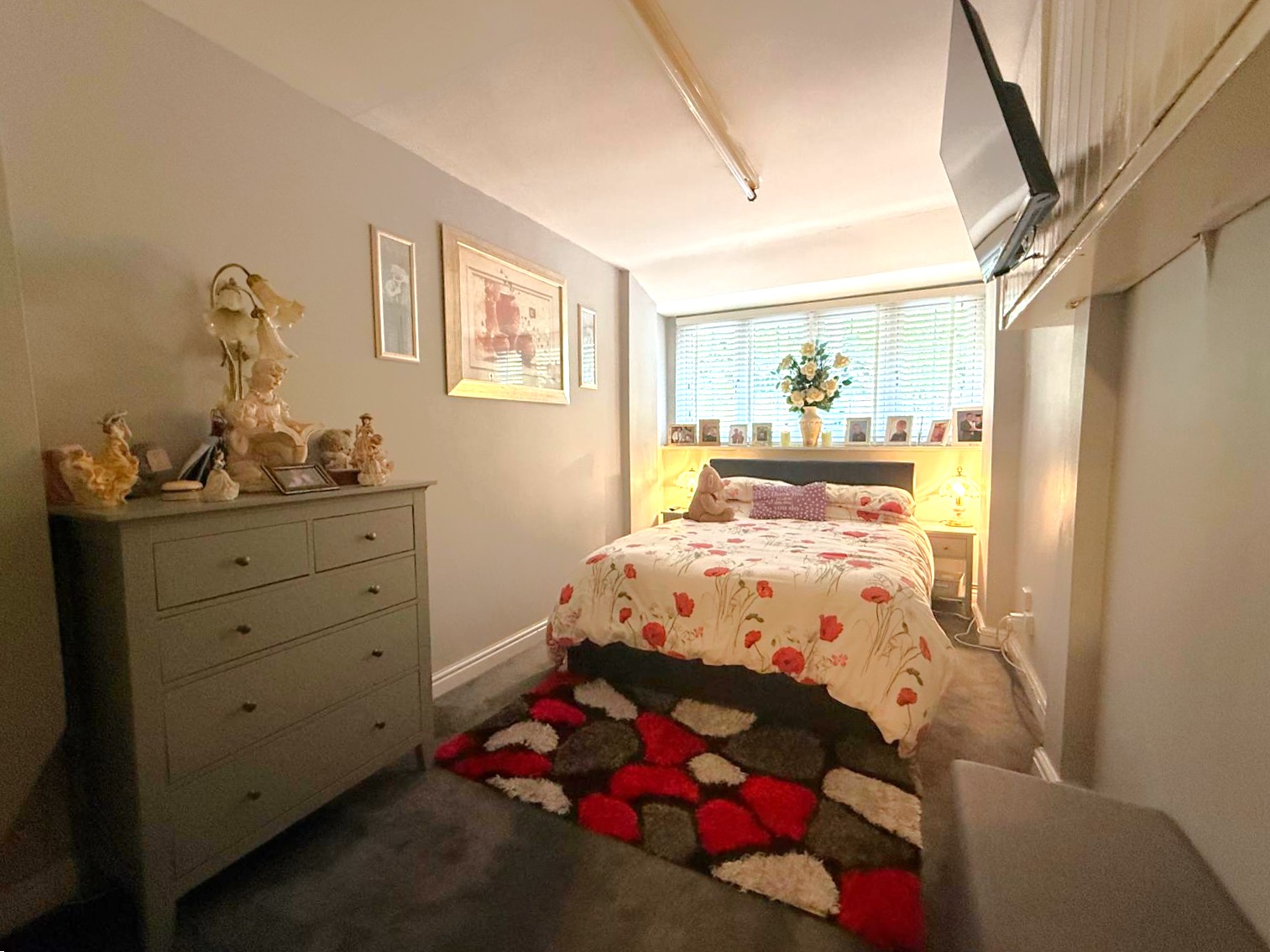 Ruskin Avenue, Kidderminster, DY10
