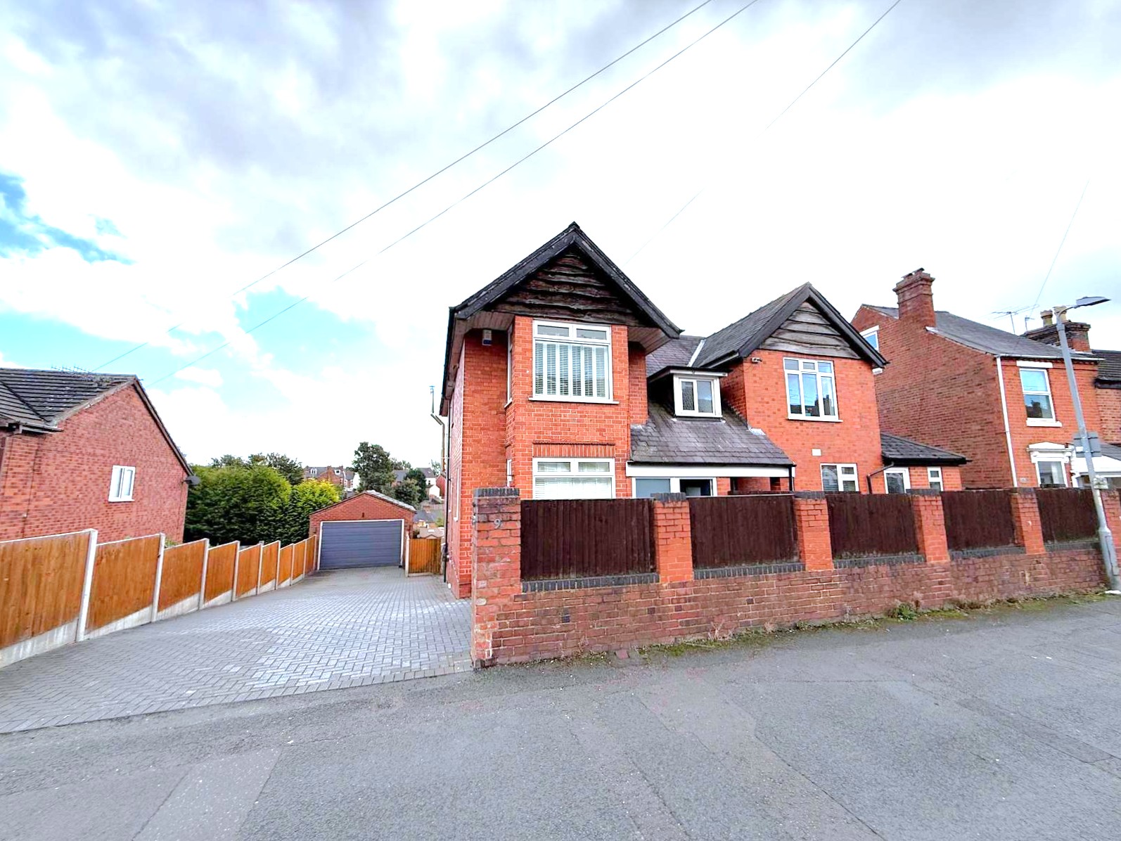 Cherry Peak, St Georges Terrace, Kidderminster, DY10