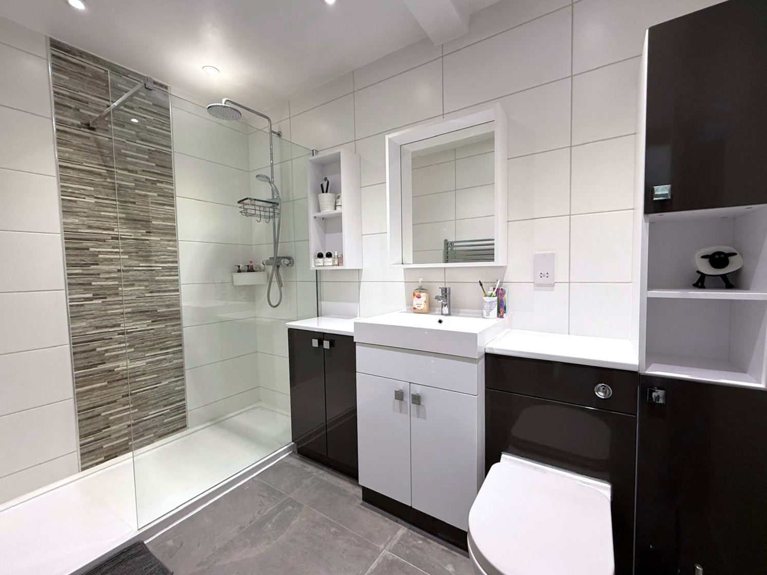 Cherry Peak, St Georges Terrace, Kidderminster, DY10
