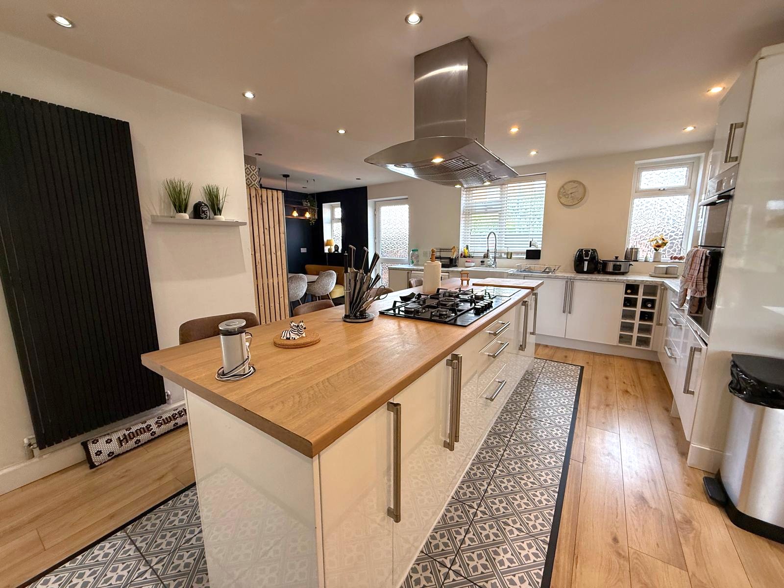Cherry Peak, St Georges Terrace, Kidderminster, DY10