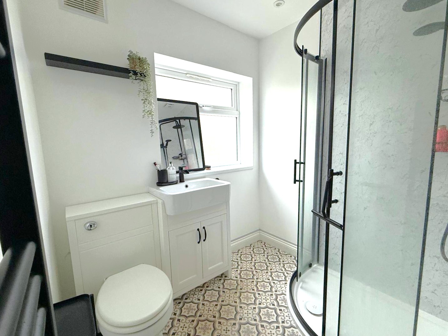 Manor Avenue South, Kidderminster, DY11