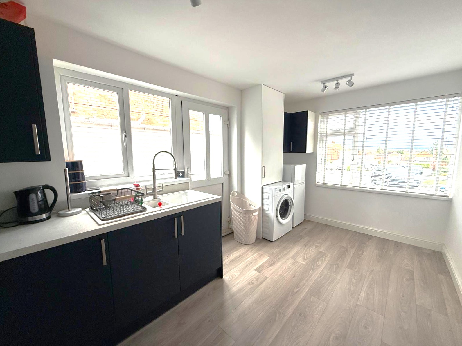 Manor Avenue South, Kidderminster, DY11