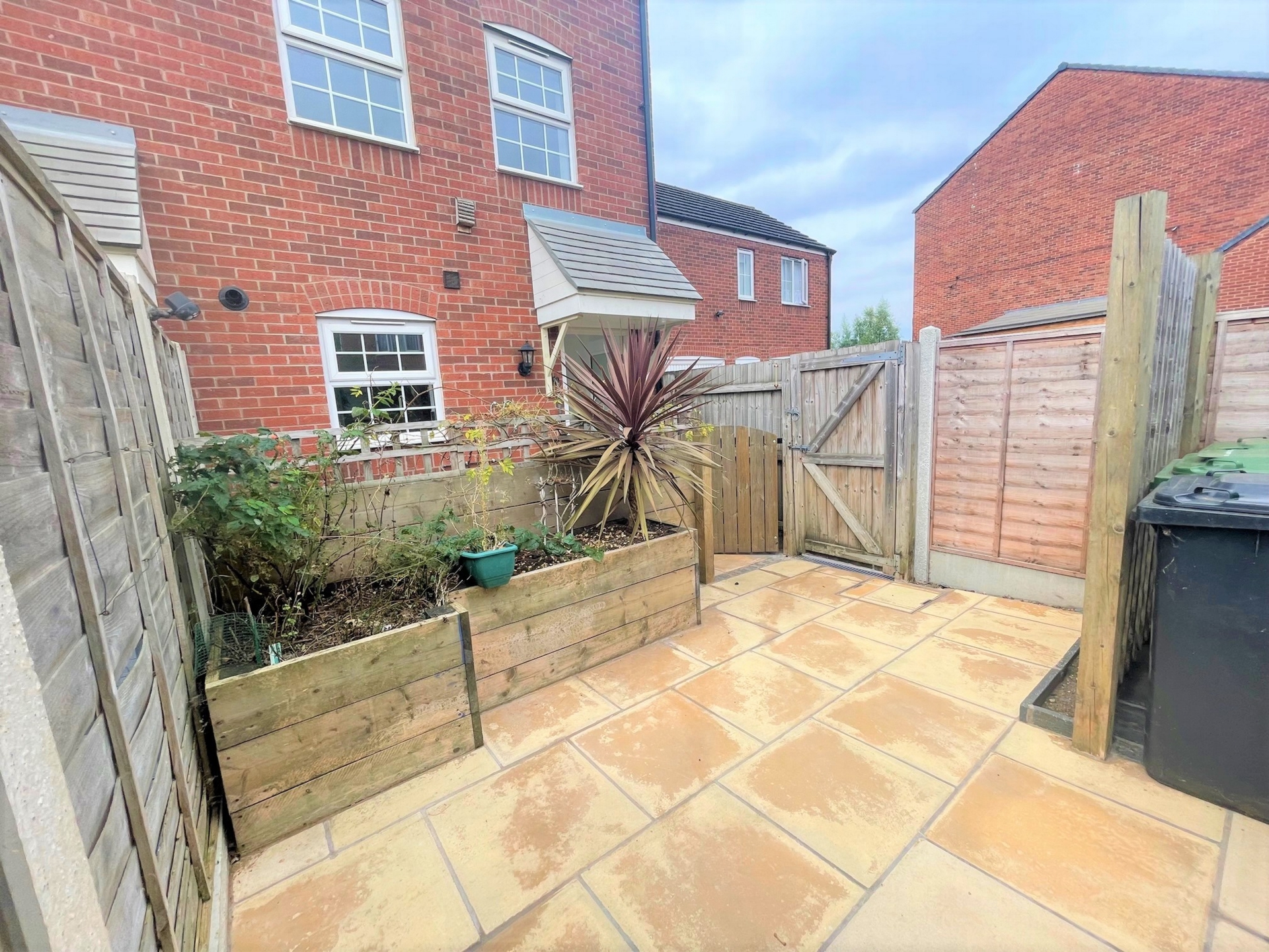 Georgian Way, Kidderminster, DY10