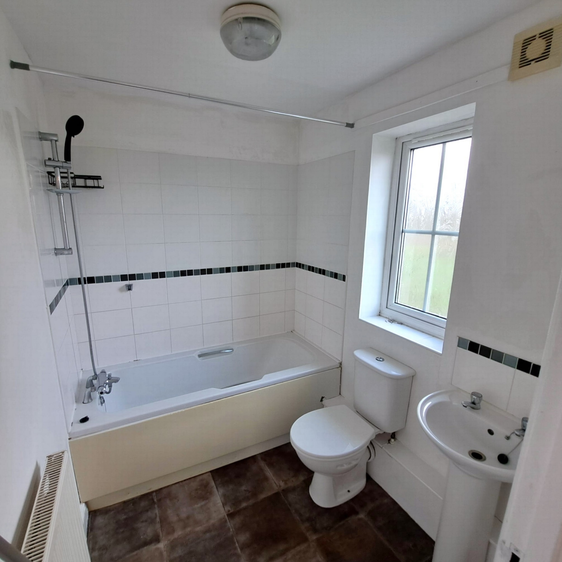 Tamebrook Way, Tipton, DY4