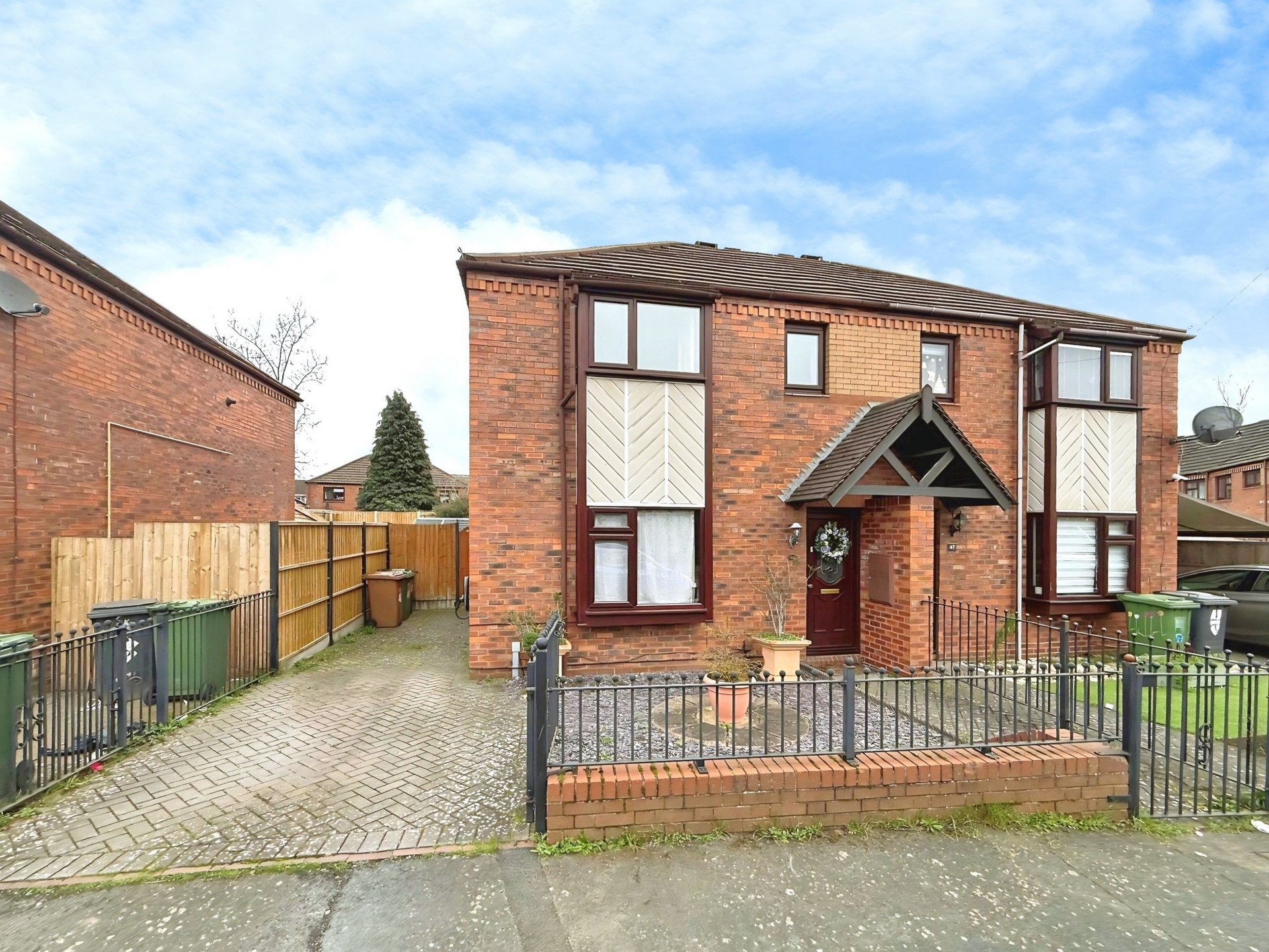 Larkhill, Kidderminster, DY10