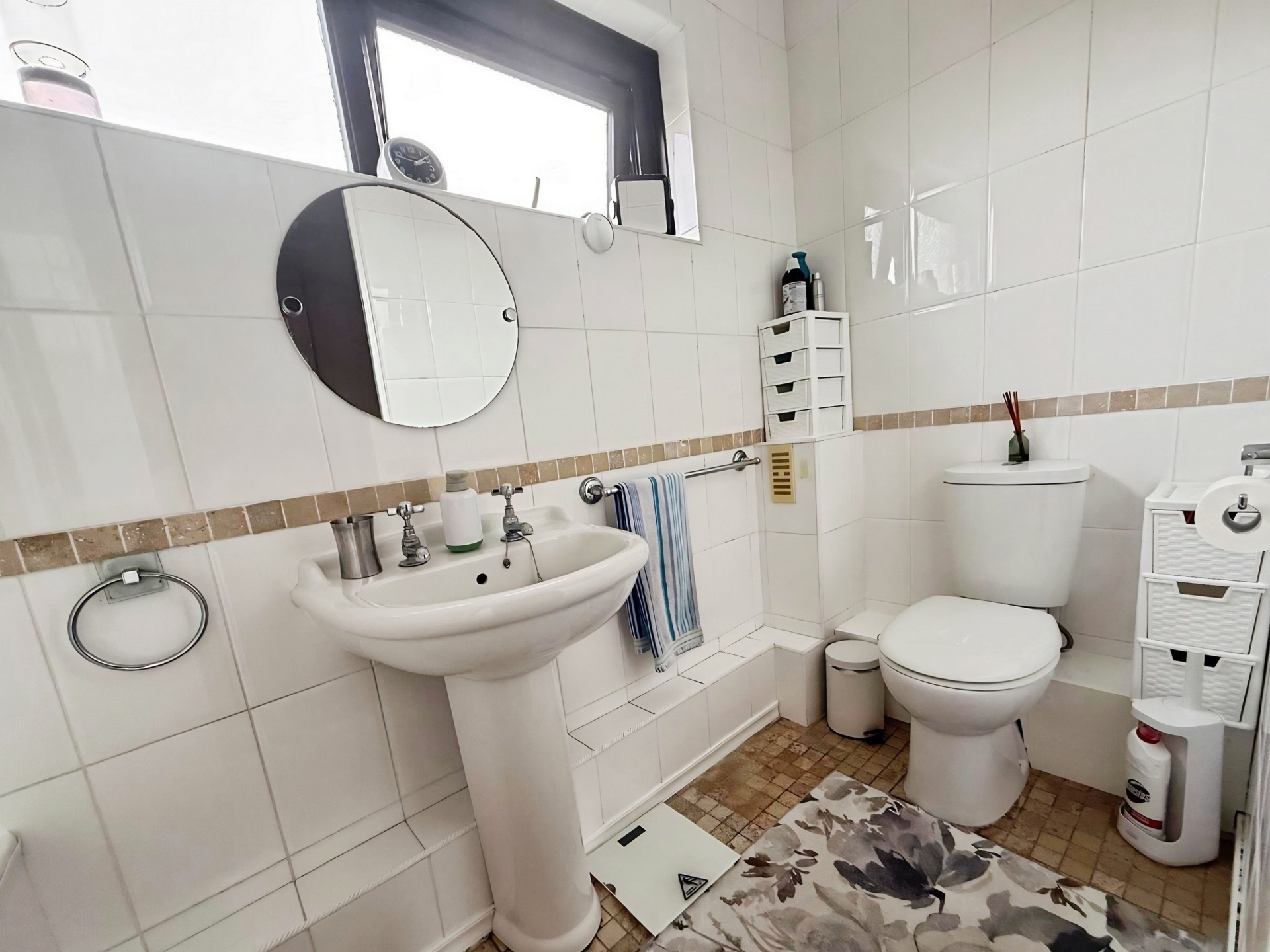 Larkhill, Kidderminster, DY10