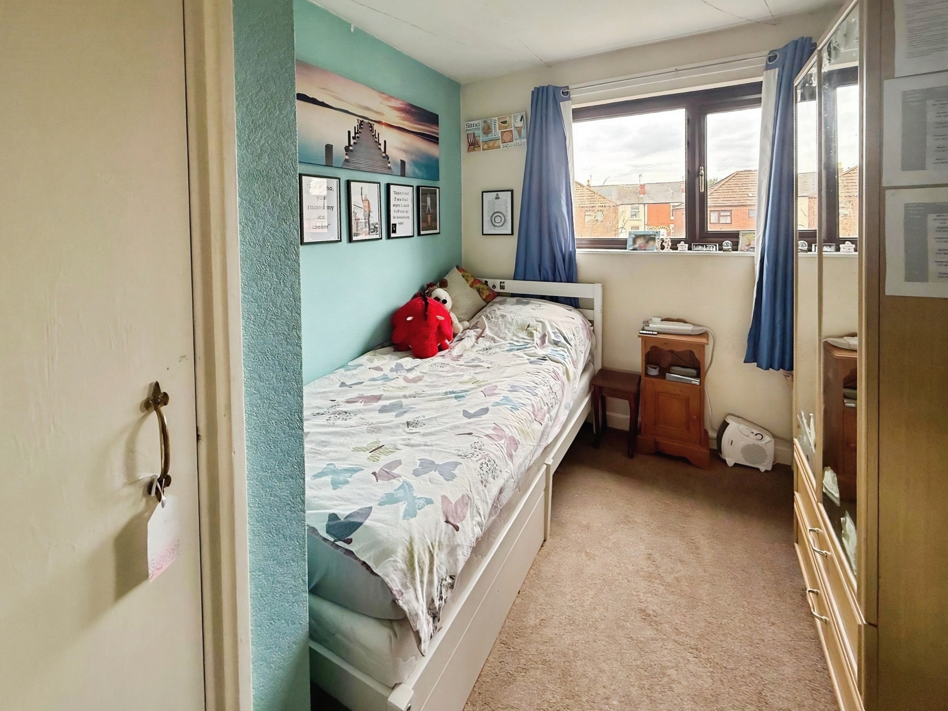 Larkhill, Kidderminster, DY10