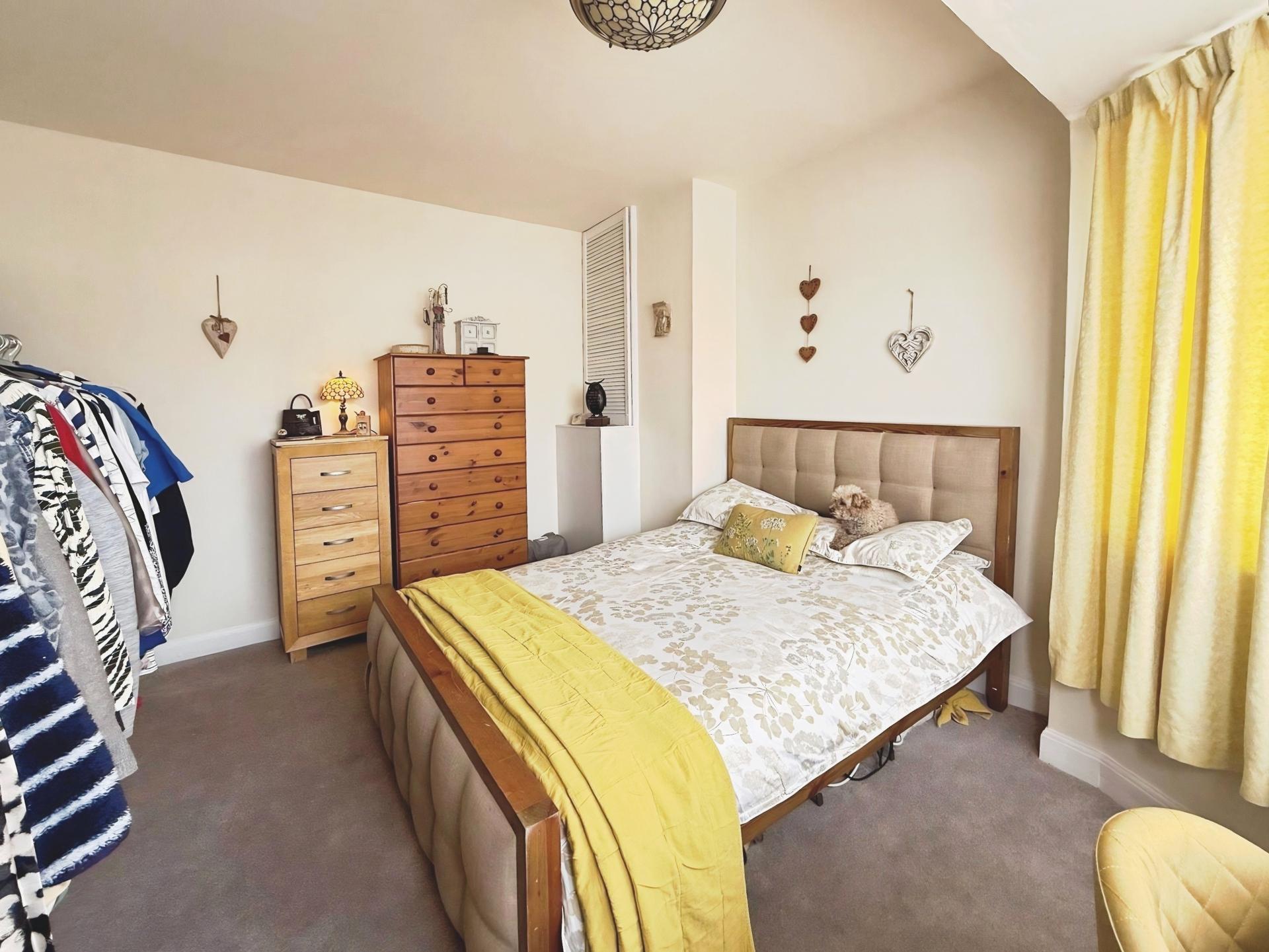 Chester Road North, Kidderminster, DY10