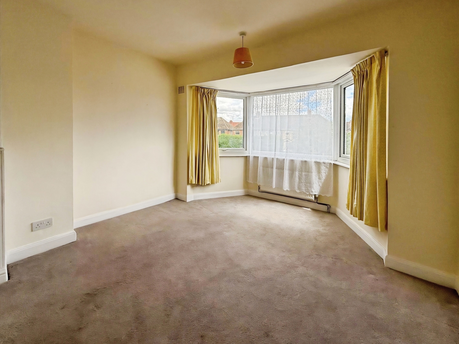 Chester Road North, Kidderminster, DY10