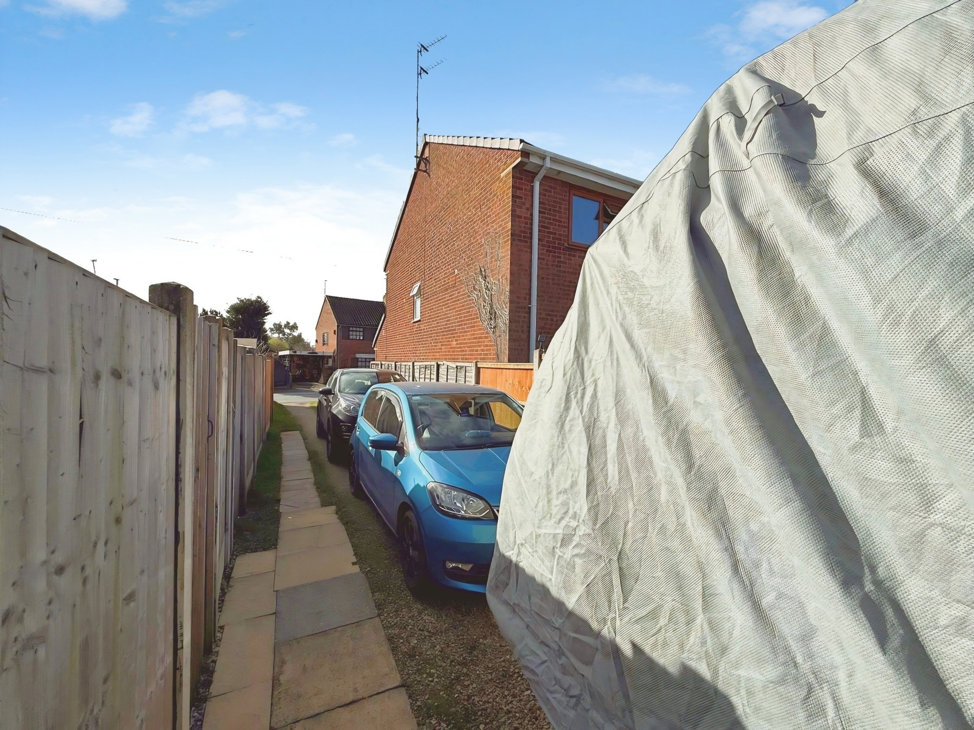 Hurcott Road, Kidderminster, DY10