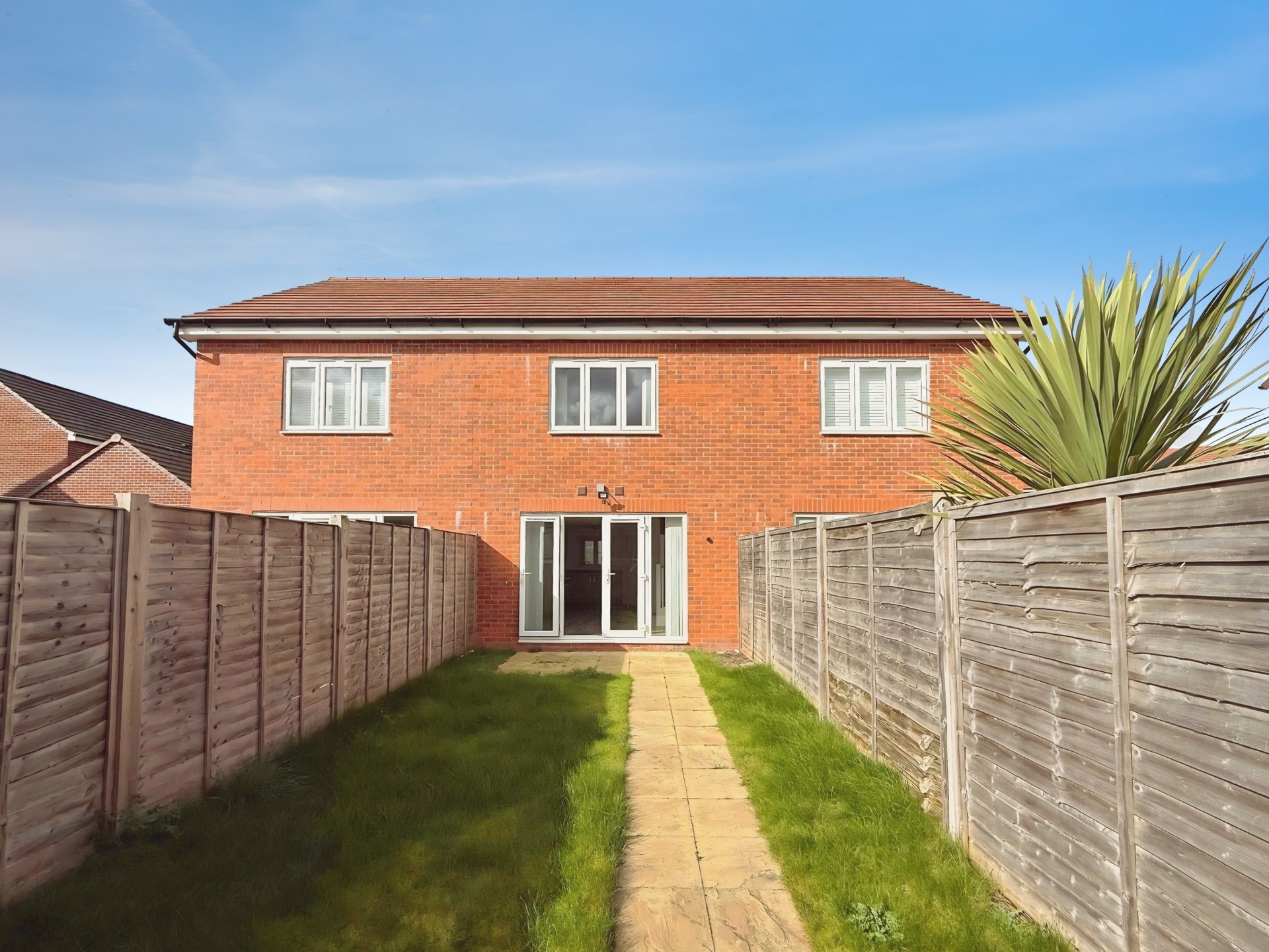 Weir Crescent, Kidderminster, DY11