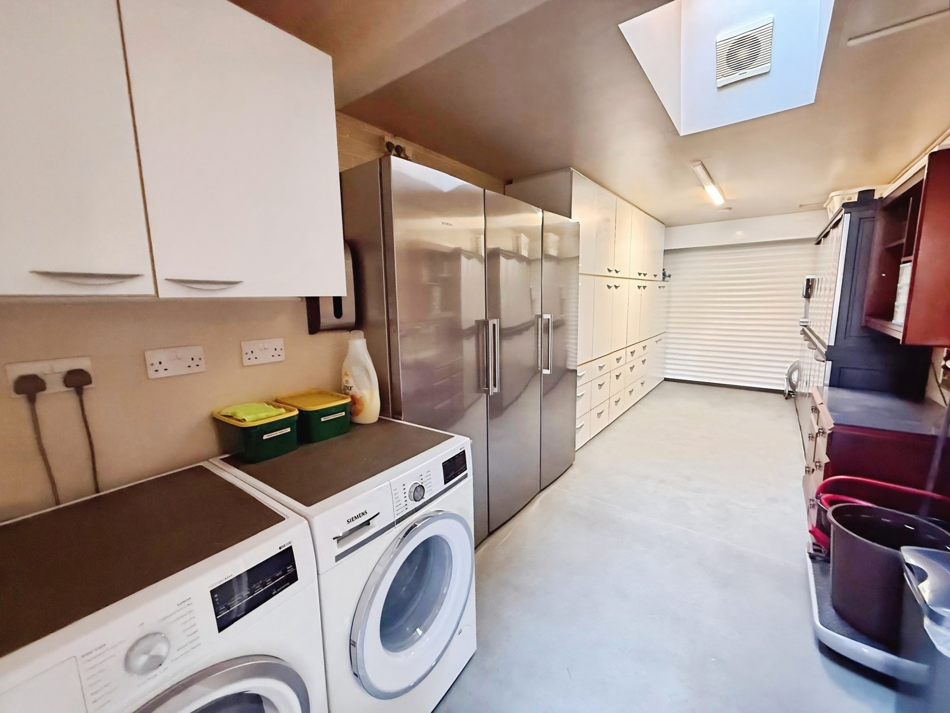 Jay Park Crescent, Kidderminster, DY10