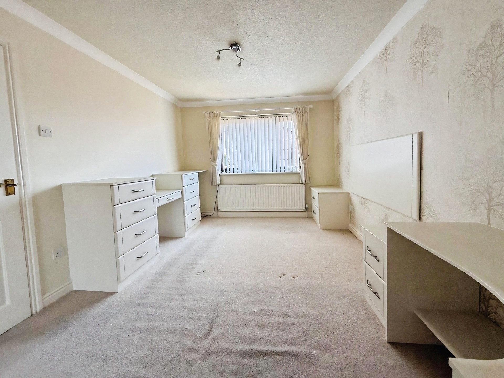 Ibis Close, Kidderminster, DY10
