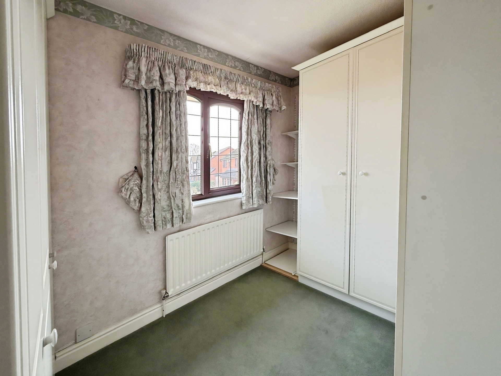 Ibis Close, Kidderminster, DY10