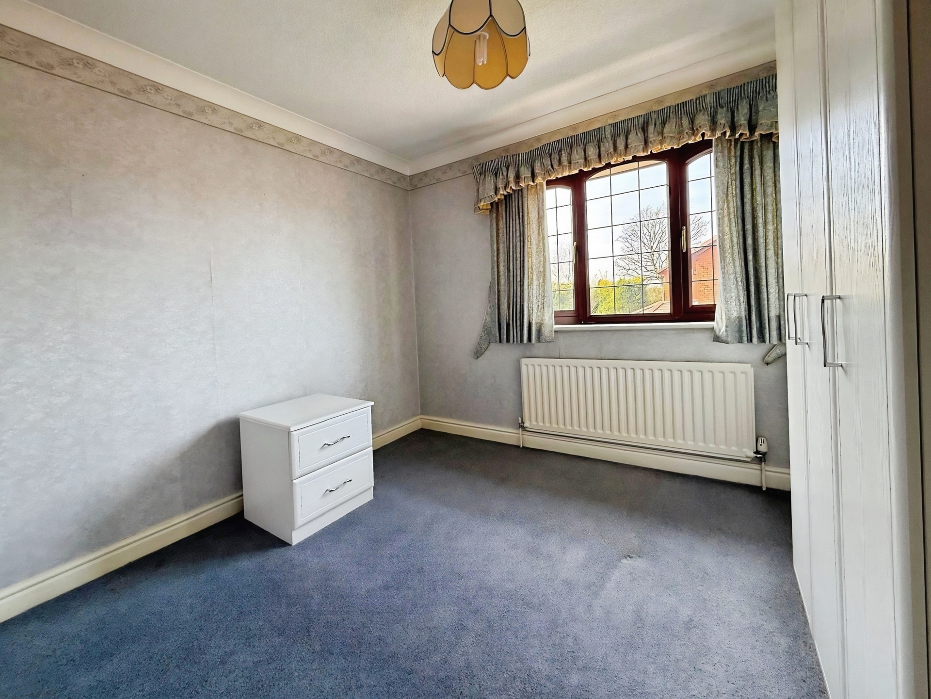 Ibis Close, Kidderminster, DY10