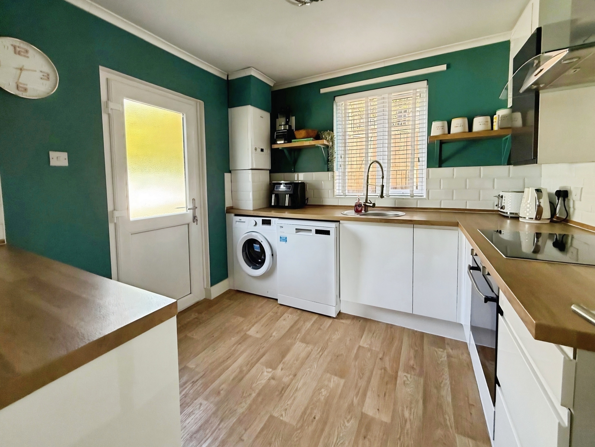 Worcester Road, Kidderminster, DY10