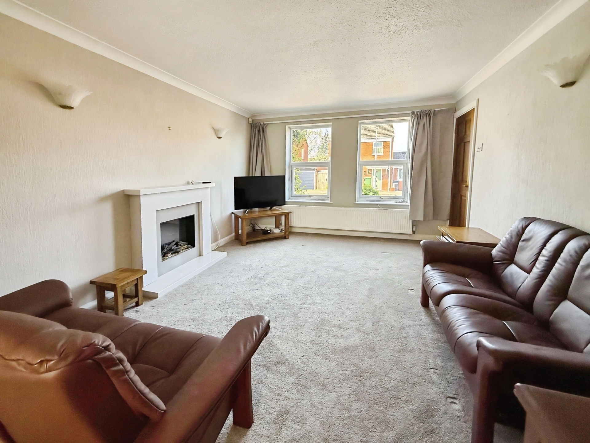 Quail Park Drive, Kidderminster, DY10