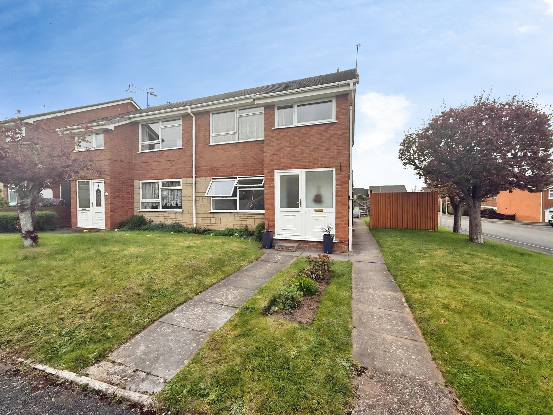 Rokewood Close, Kingswinford, DY6