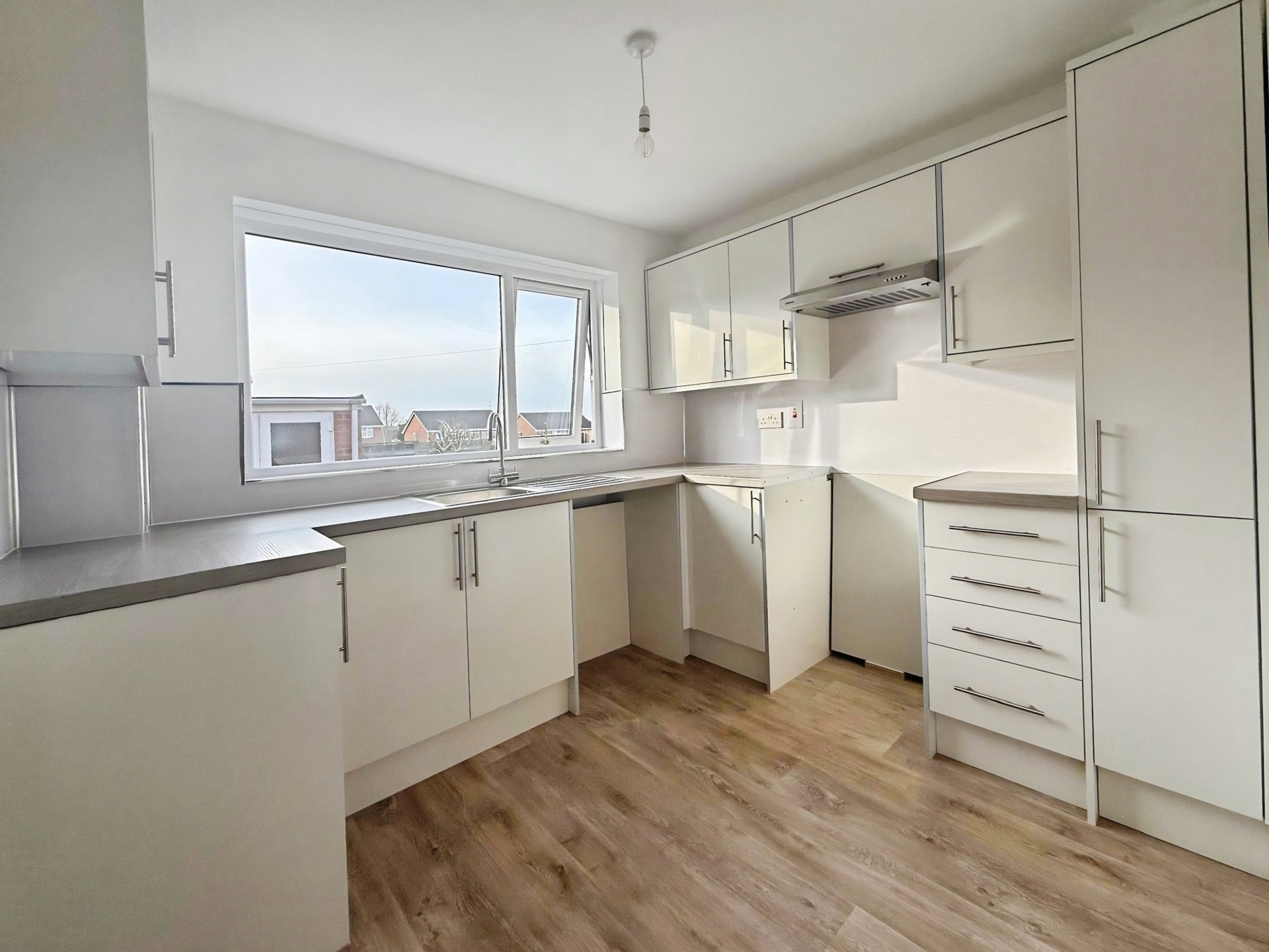 Rokewood Close, Kingswinford, DY6