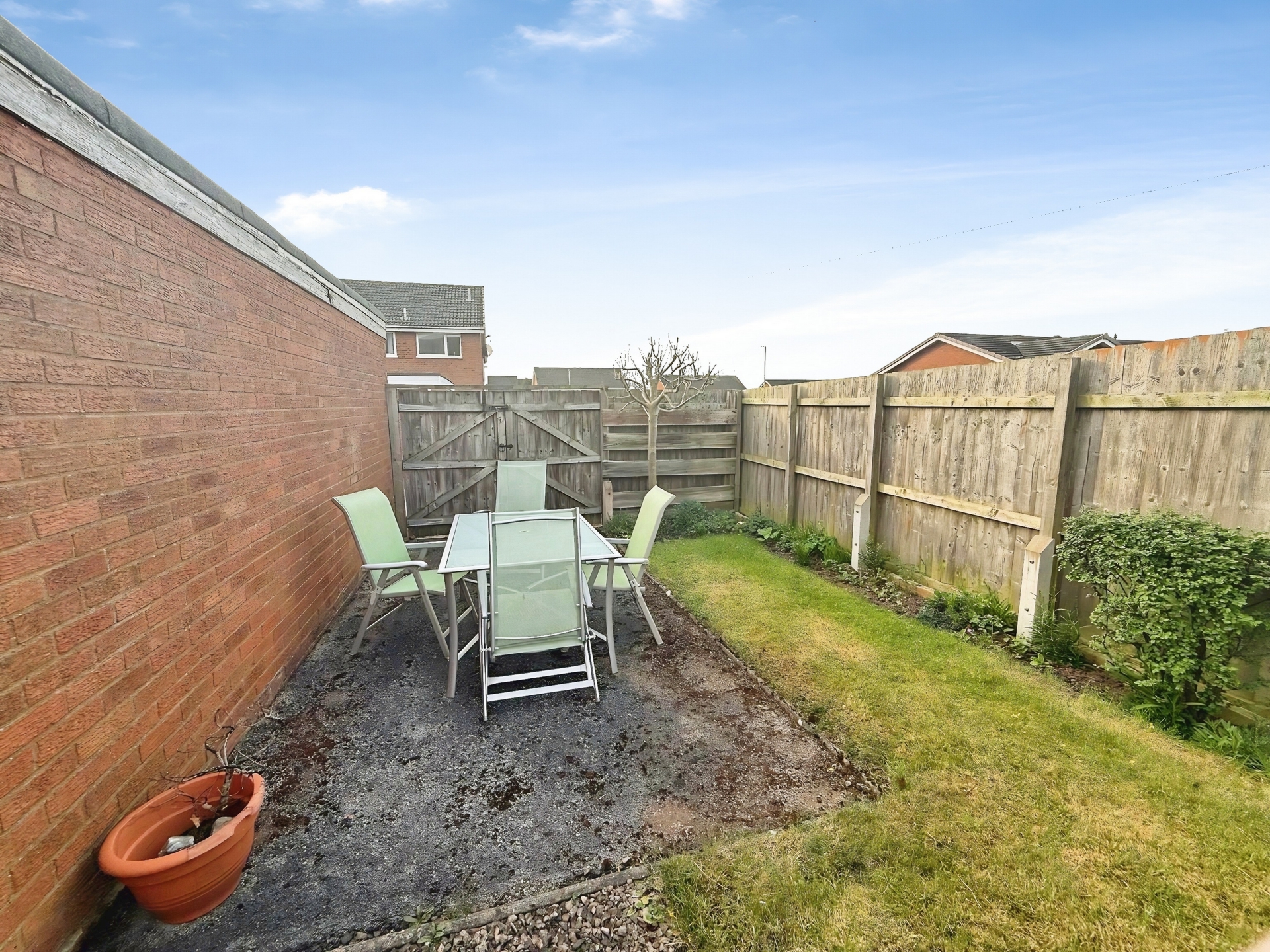 Rokewood Close, Kingswinford, DY6