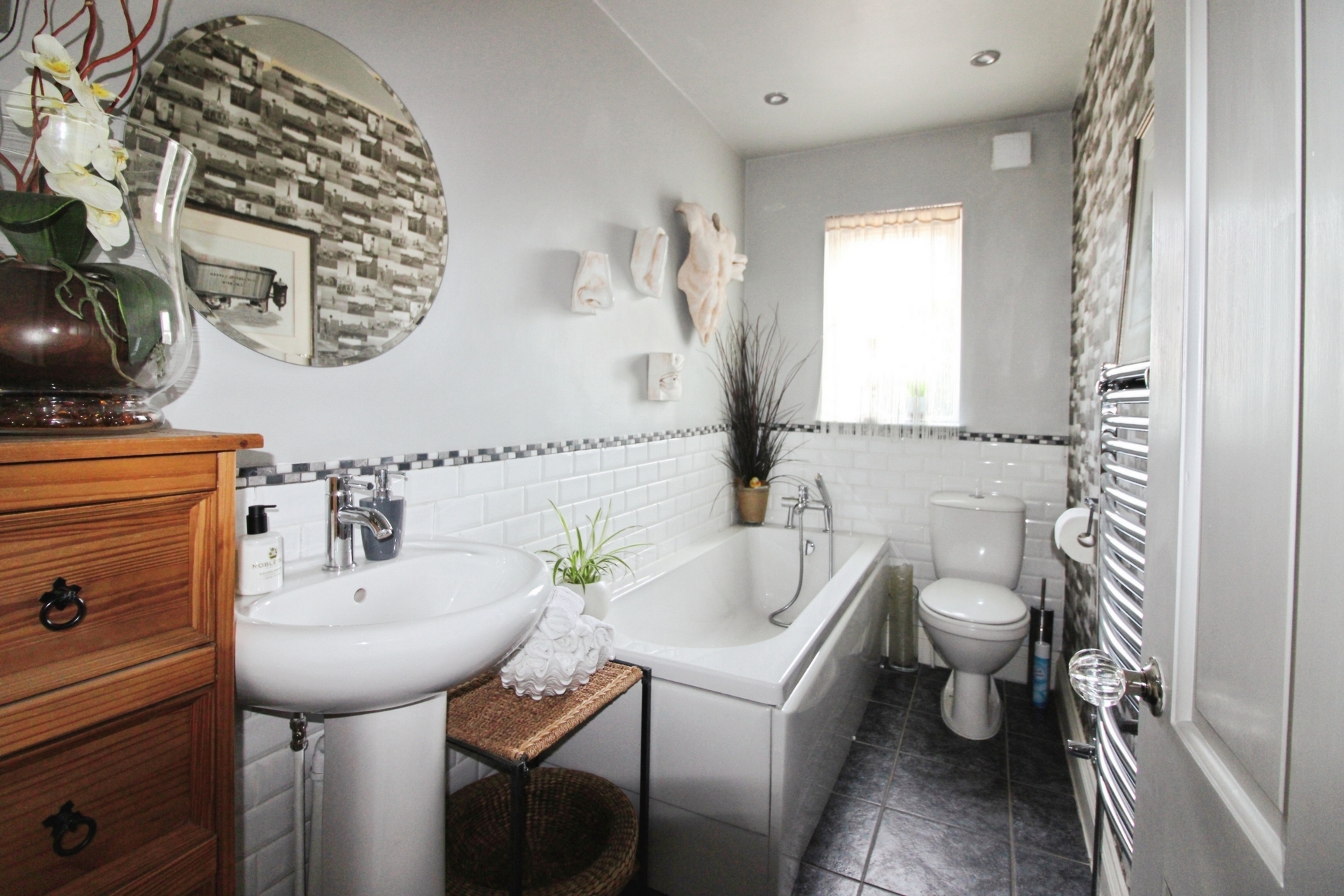 High Street, Quinton, B32