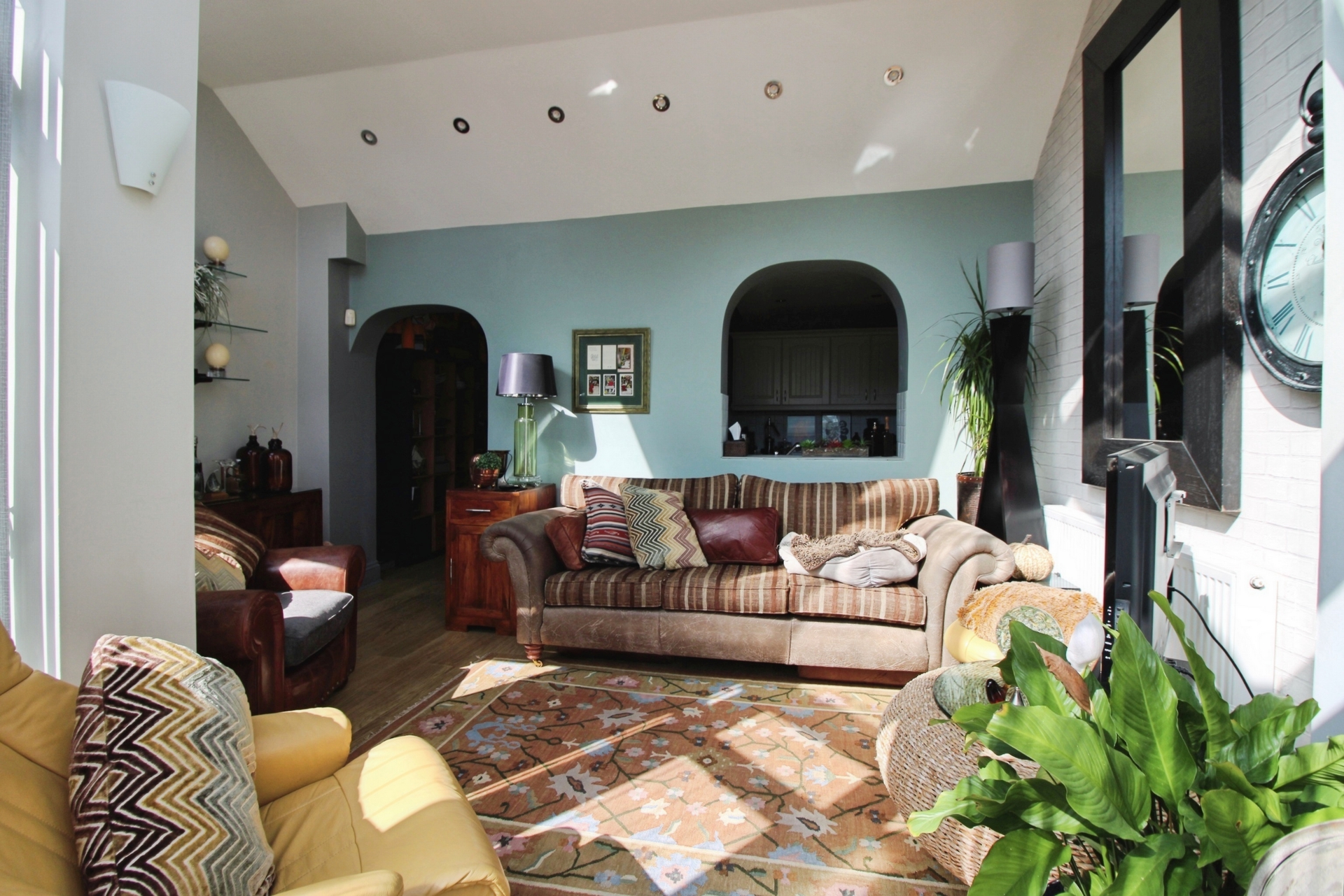 High Street, Quinton, B32