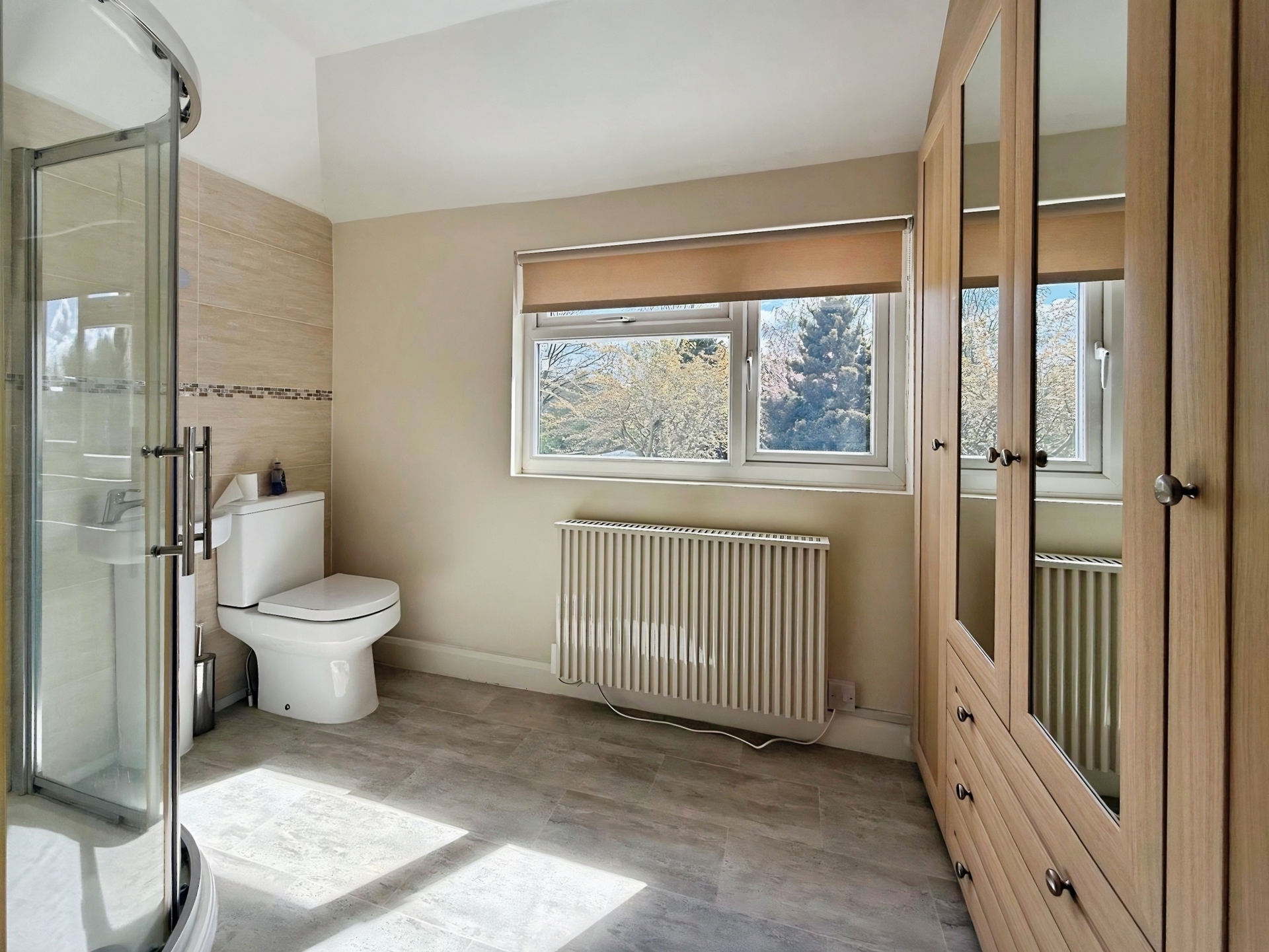 Aggborough Crescent, Kidderminster, DY10