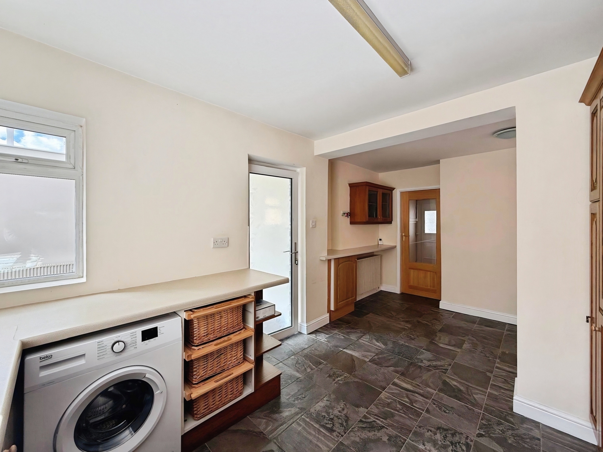 Aggborough Crescent, Kidderminster, DY10